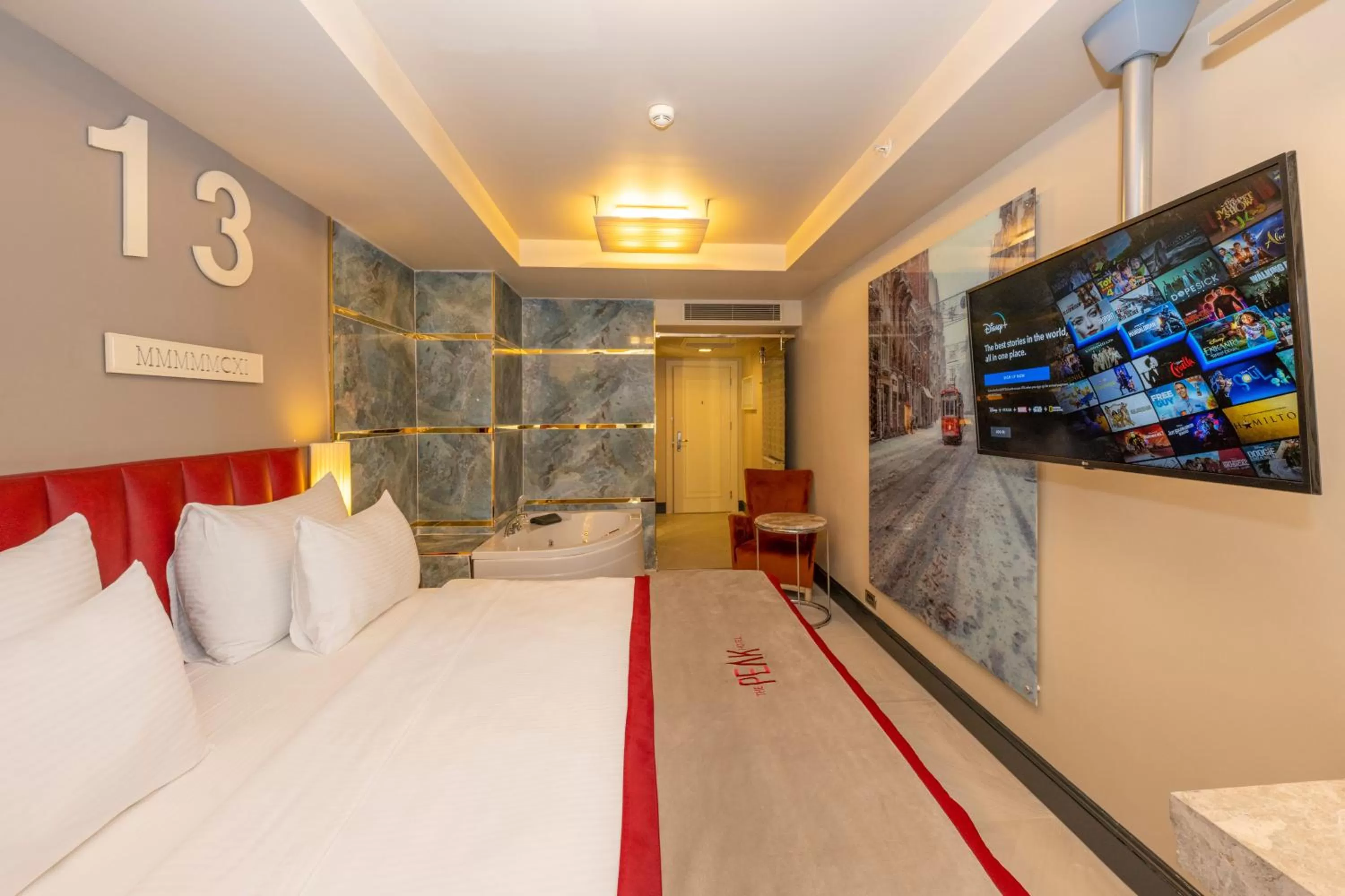 TV and multimedia, Bed in Ramada By Wyndham Istanbul Pera Taksim