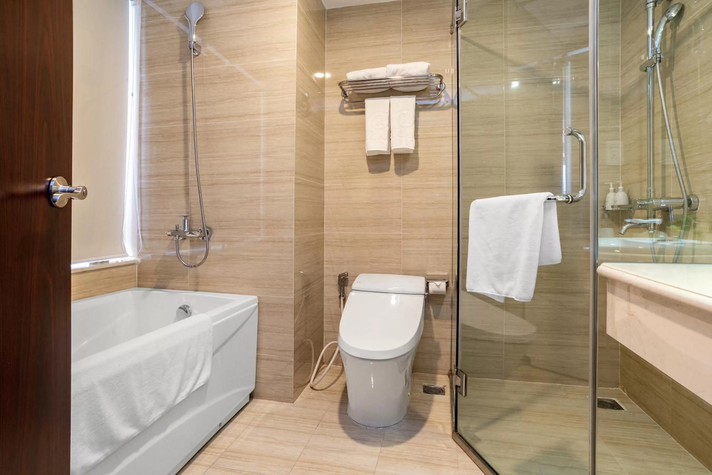 Toilet in Regalia Nha Trang