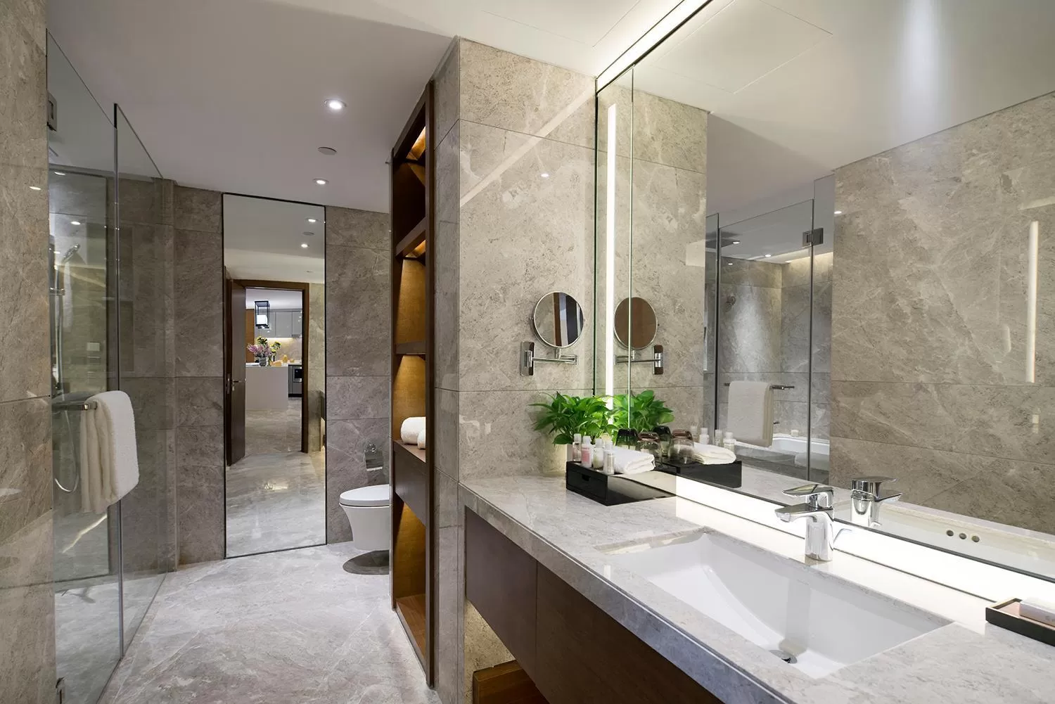 Bathroom in Fraser Suites Shenzhen