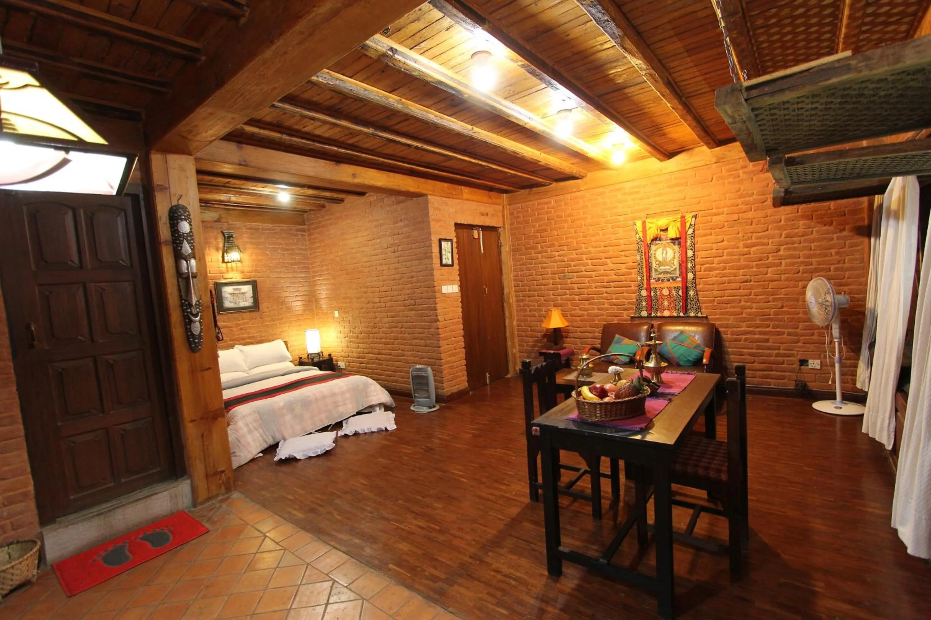 Photo of the whole room, Bed in World Heritage Hotel and Apartments
