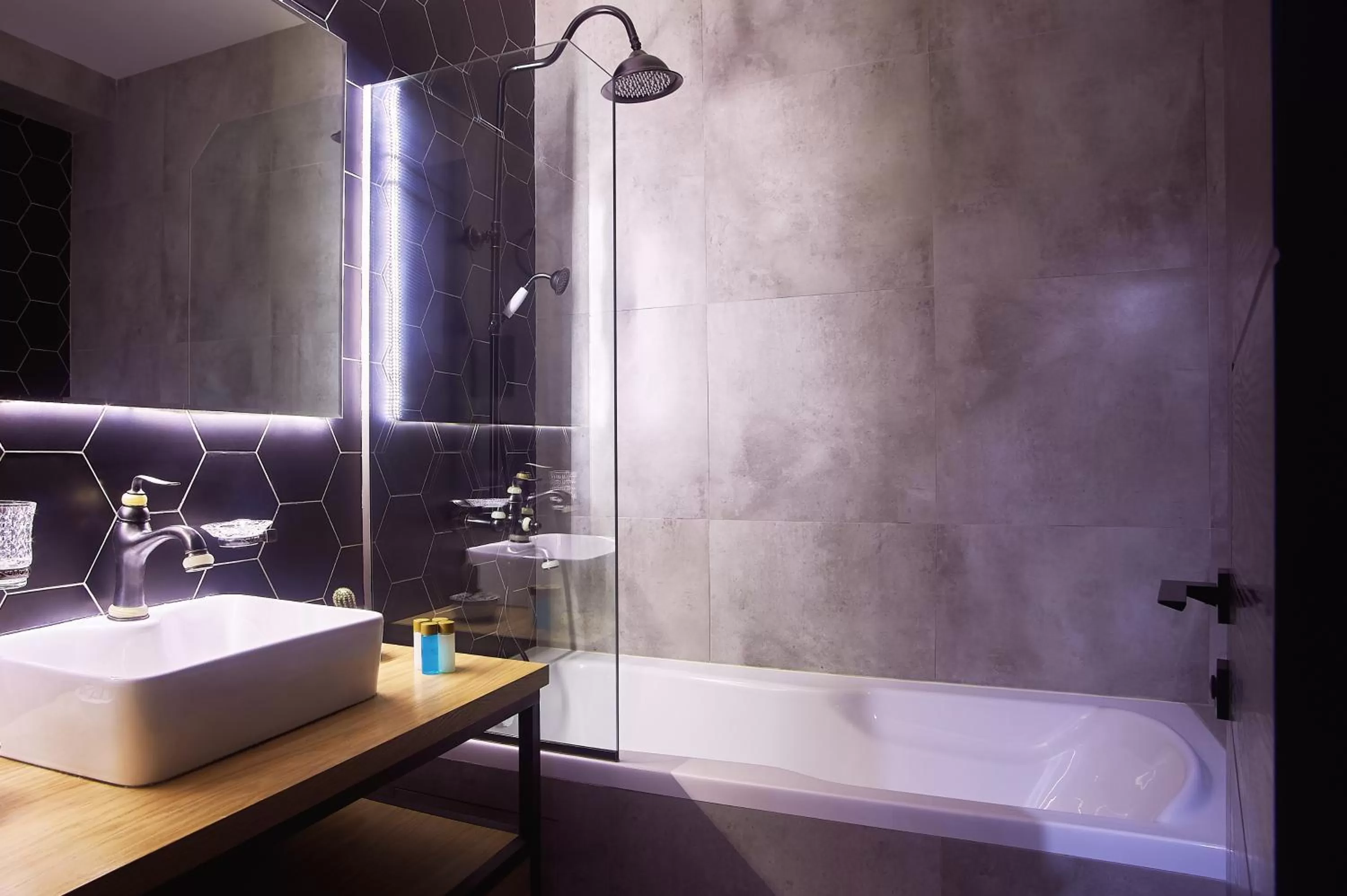 Bathroom in Green Boutique Hotel