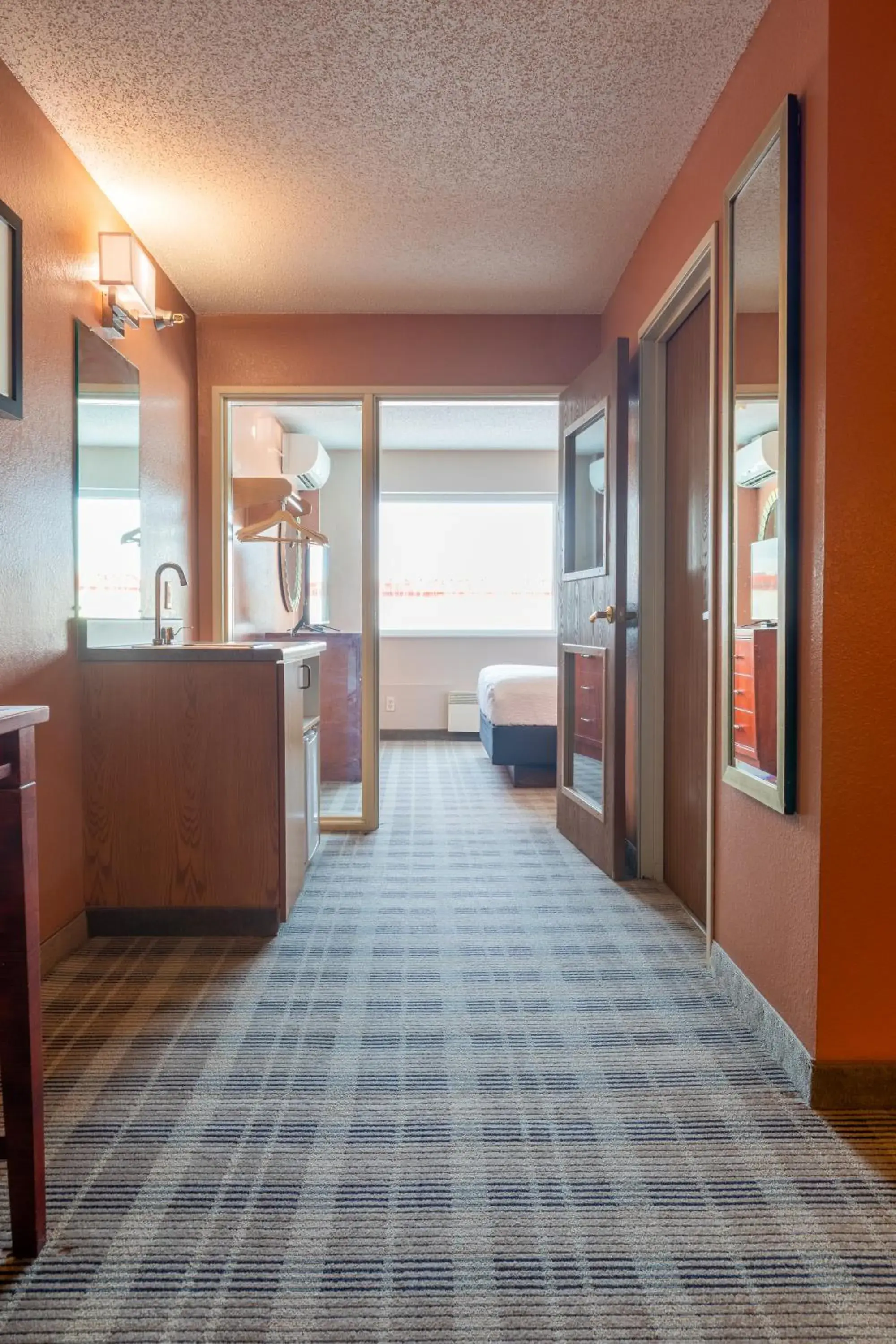 Executive Queen Suite with Sofa Bed in Norland Inn & Suites Roseau Executive Queen Suite with Sofa Bed in Norland Inn & Suites Roseau