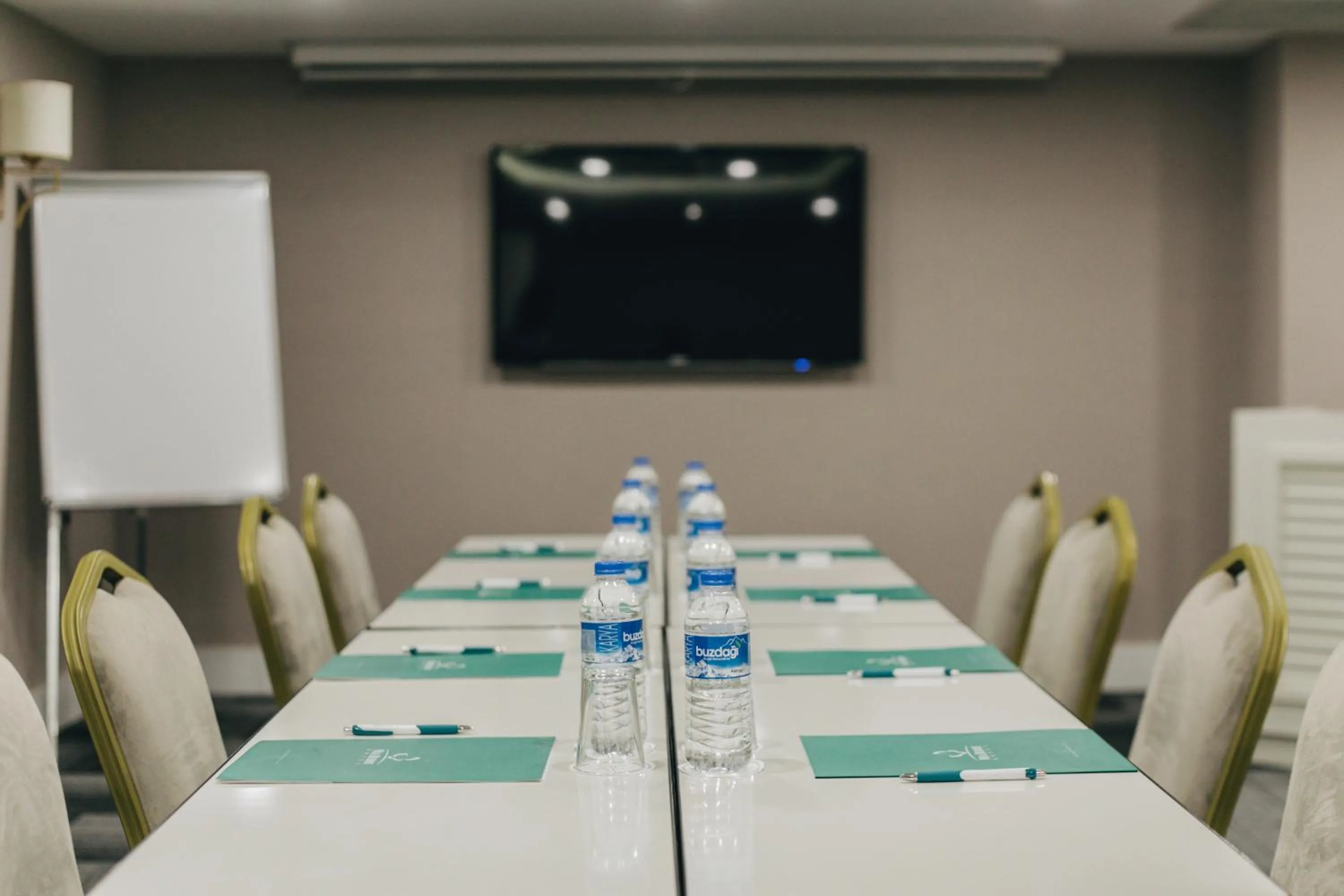 Meeting/conference room in Mia Berre Hotels