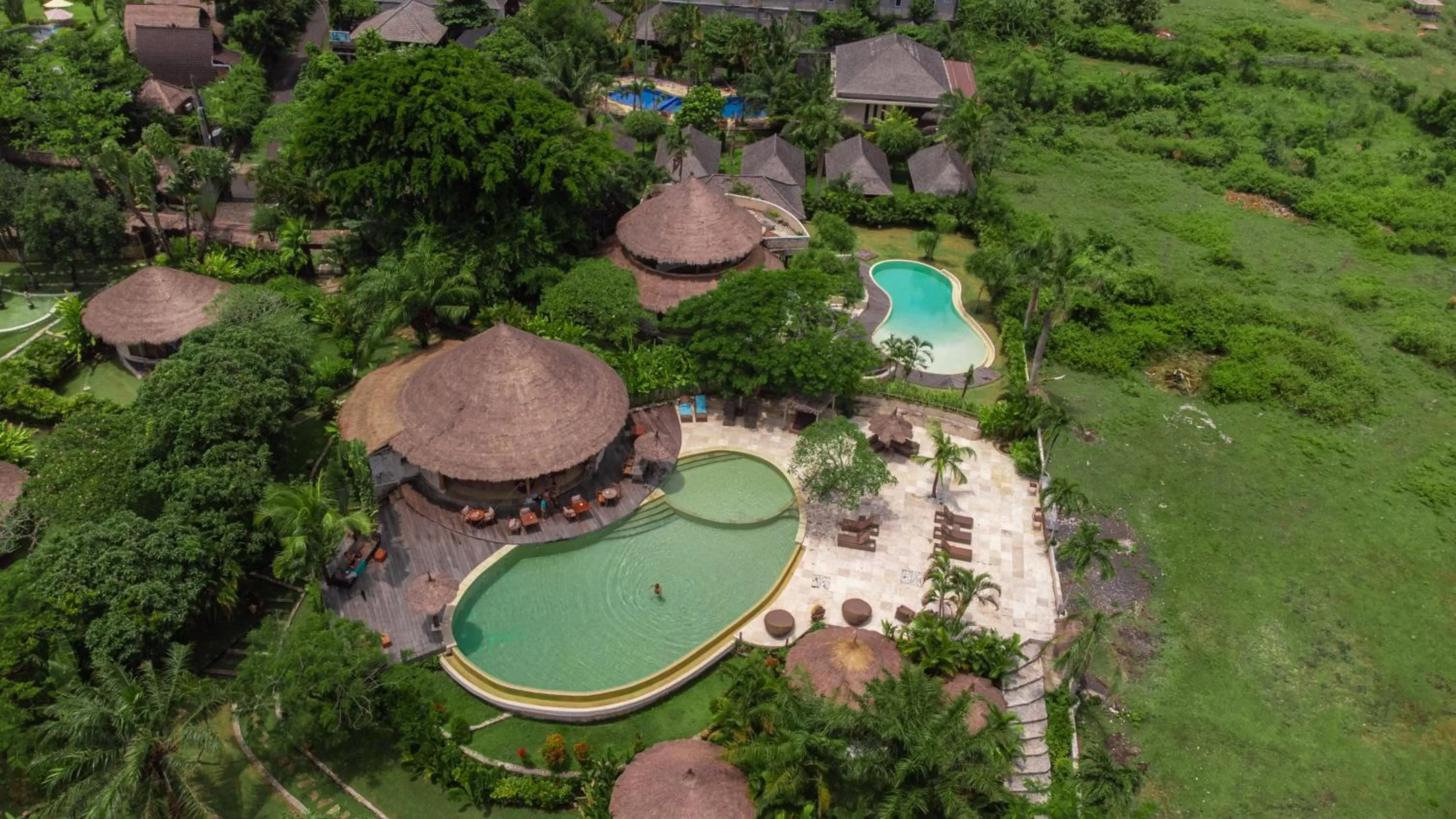 Property building in La Joya Balangan Resort