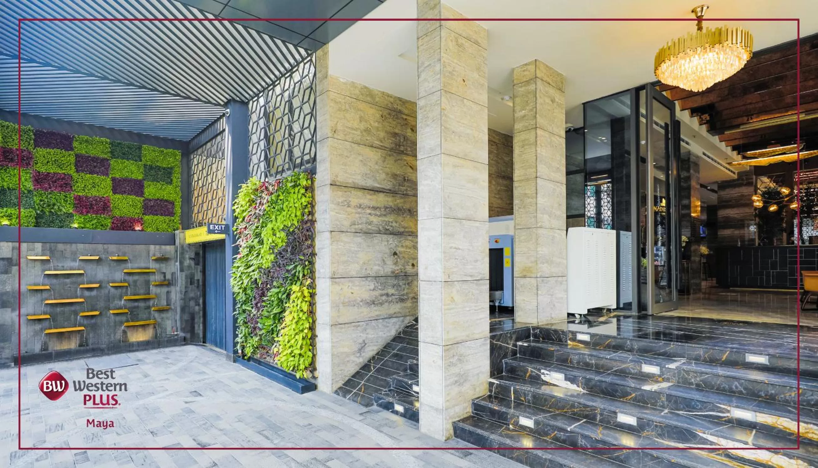 Facade/entrance in Best Western PLUS Runway