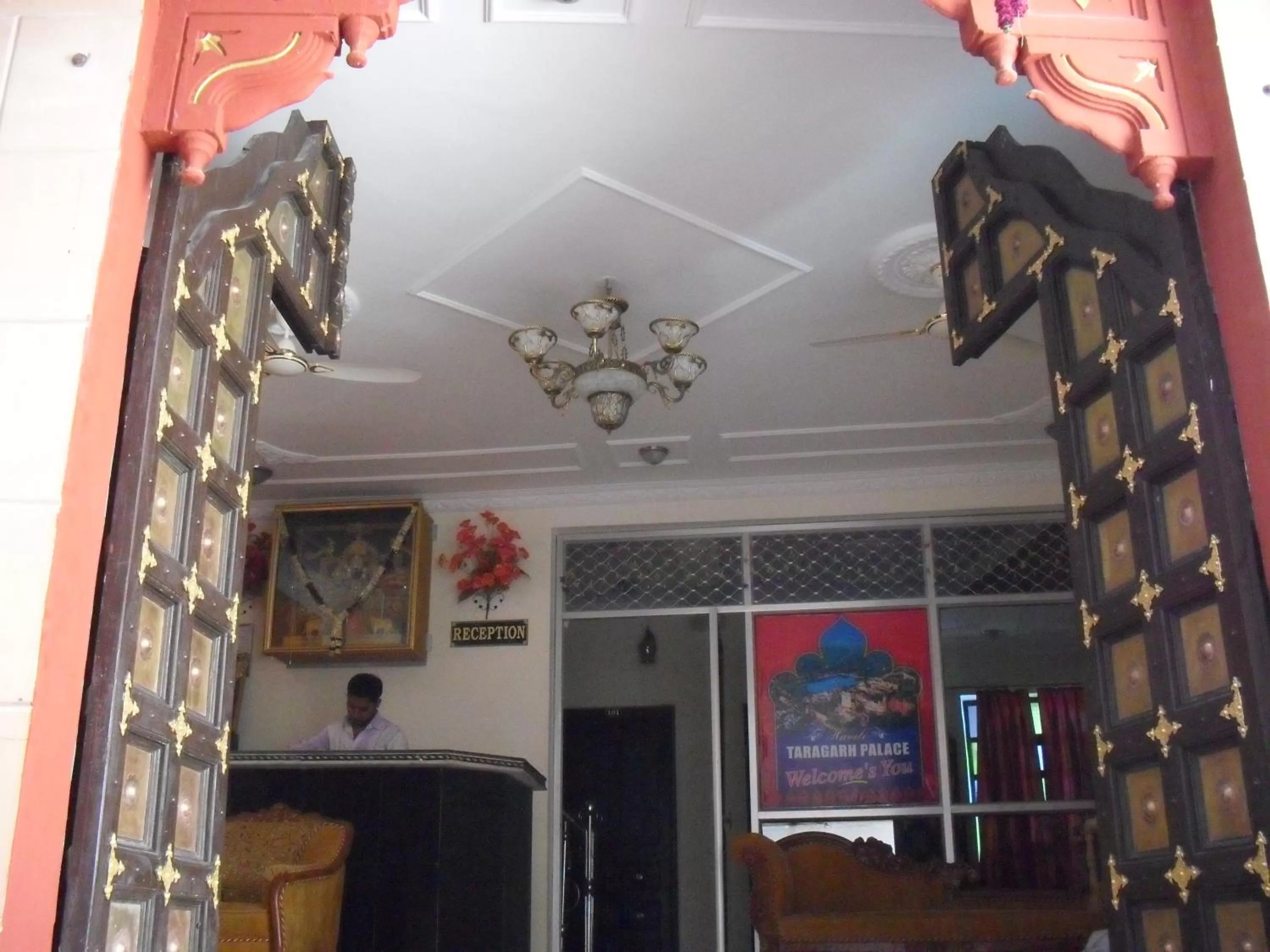 Facade/entrance, Lobby/Reception in Haveli Taragarh Palace