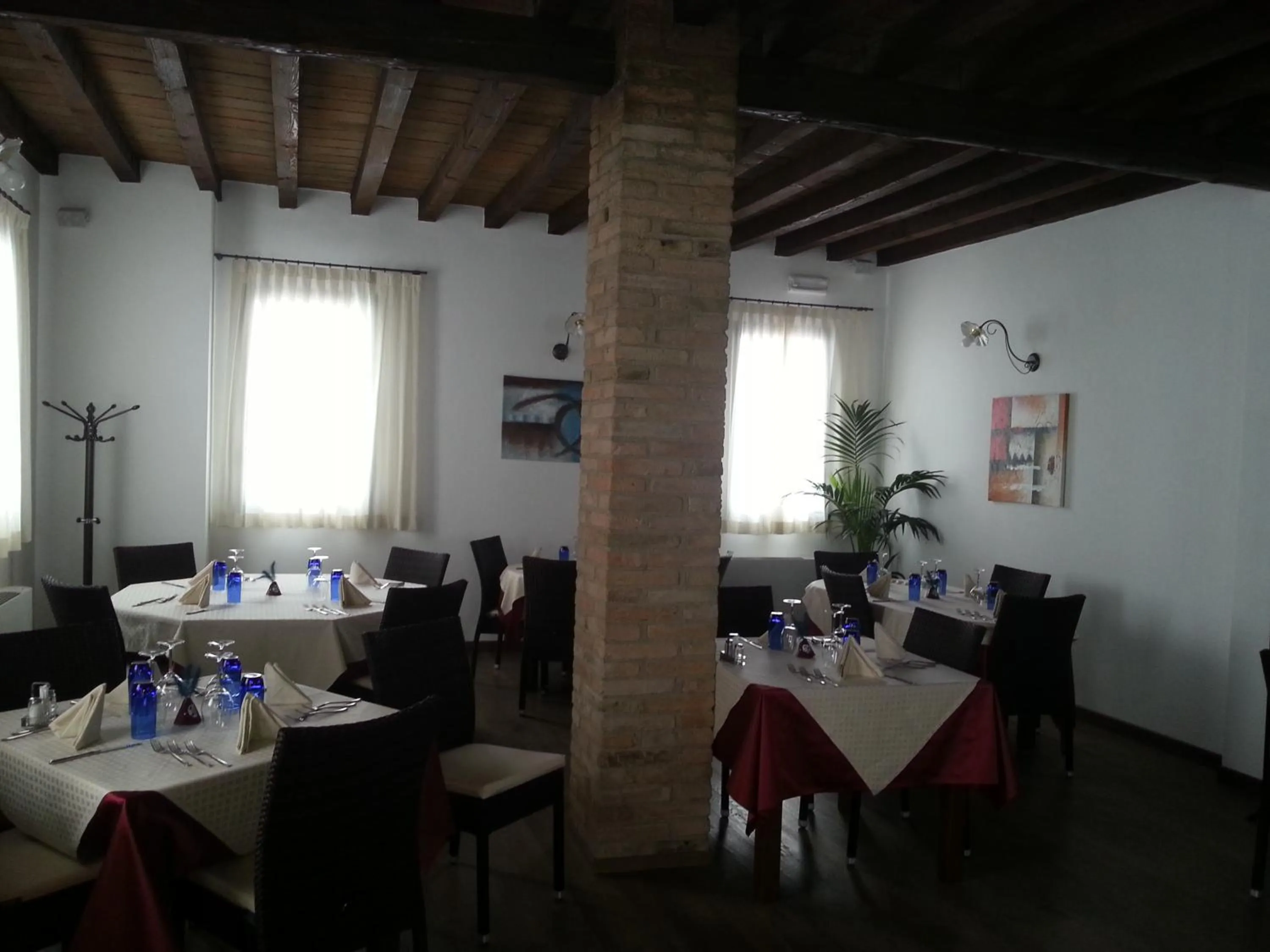Restaurant/places to eat in Hotel La Vecchia Reggio