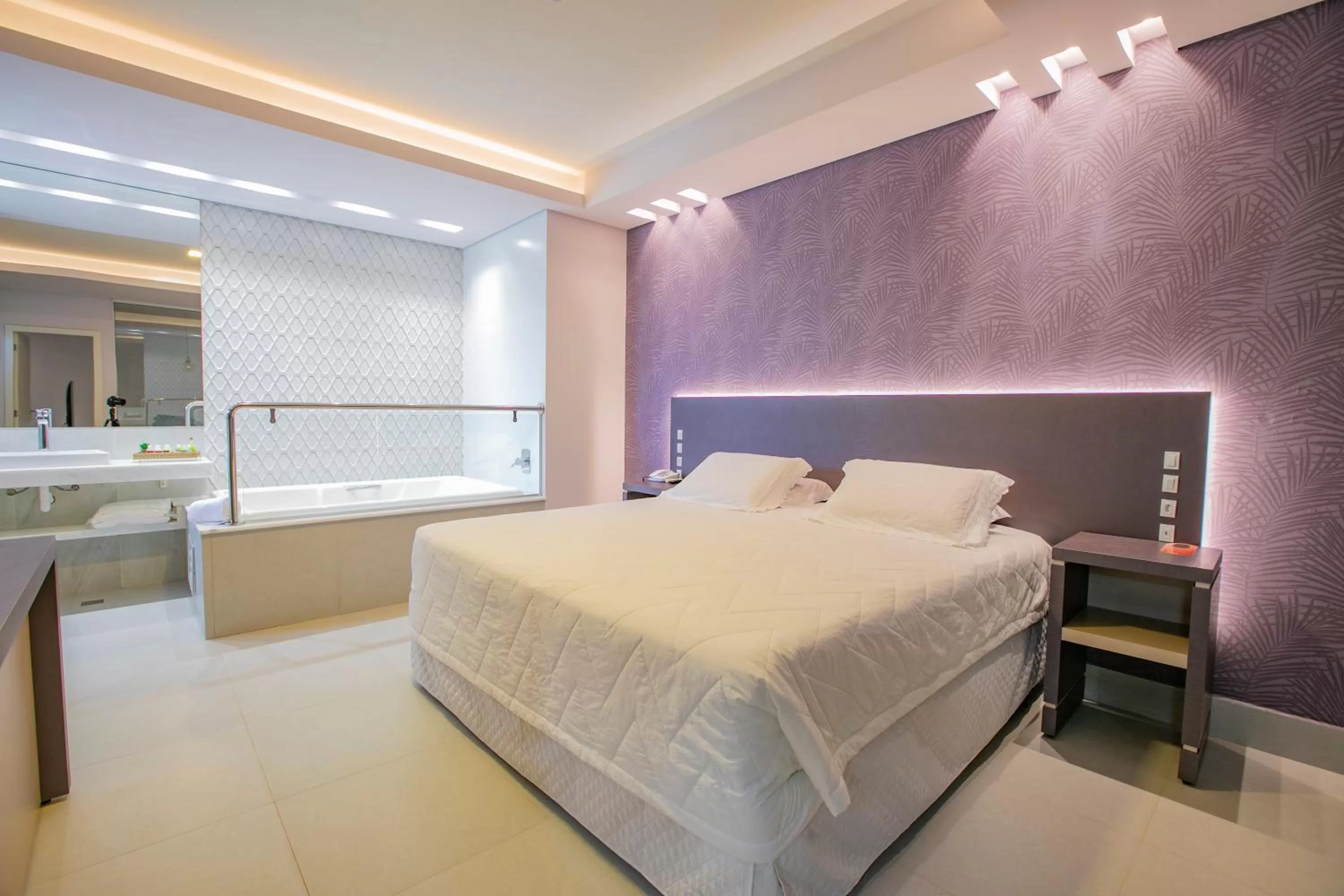 Bed in Grand Carimã Resort & Convention Center