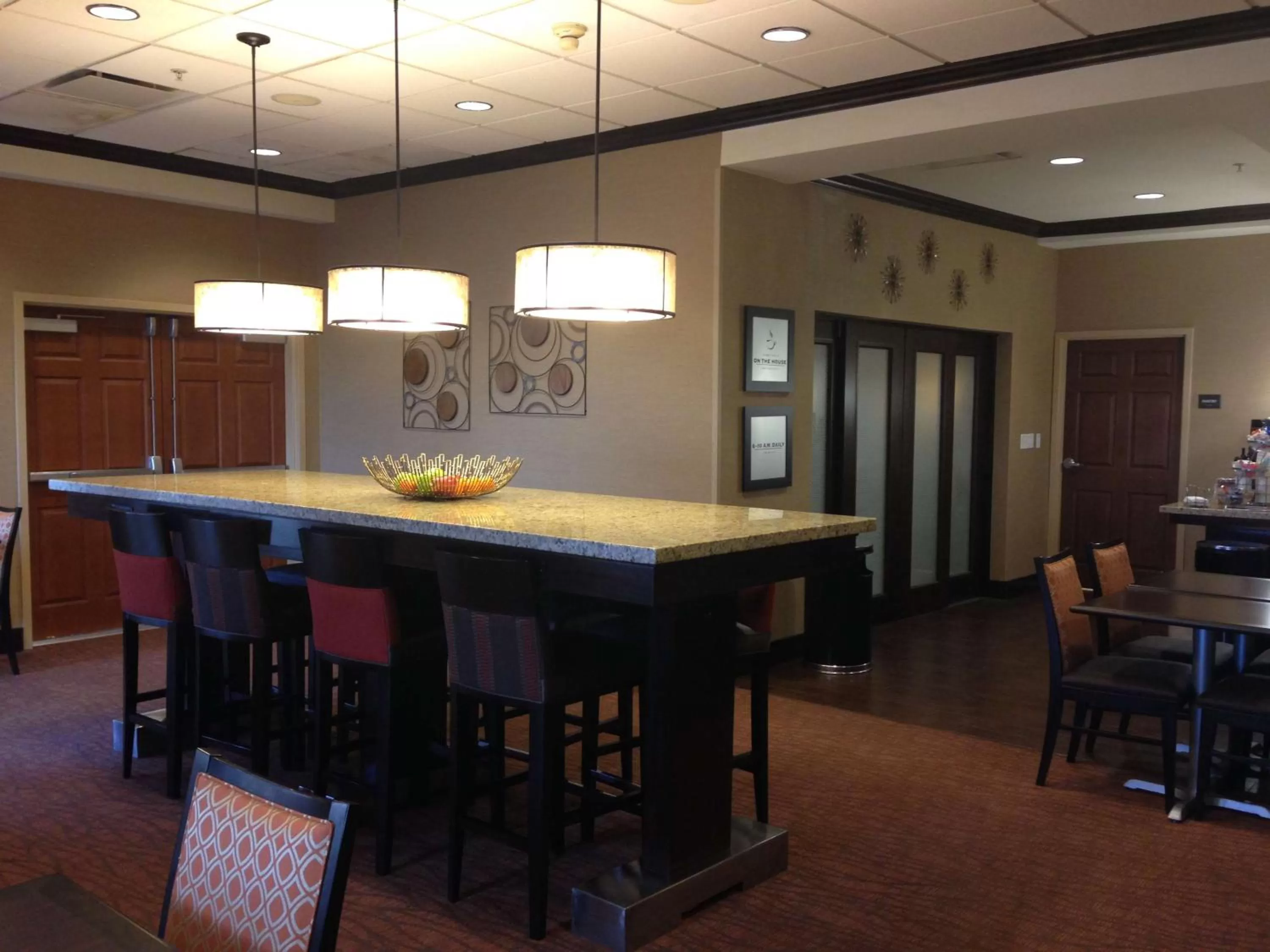 Dining area in Hampton Inn Cedar City