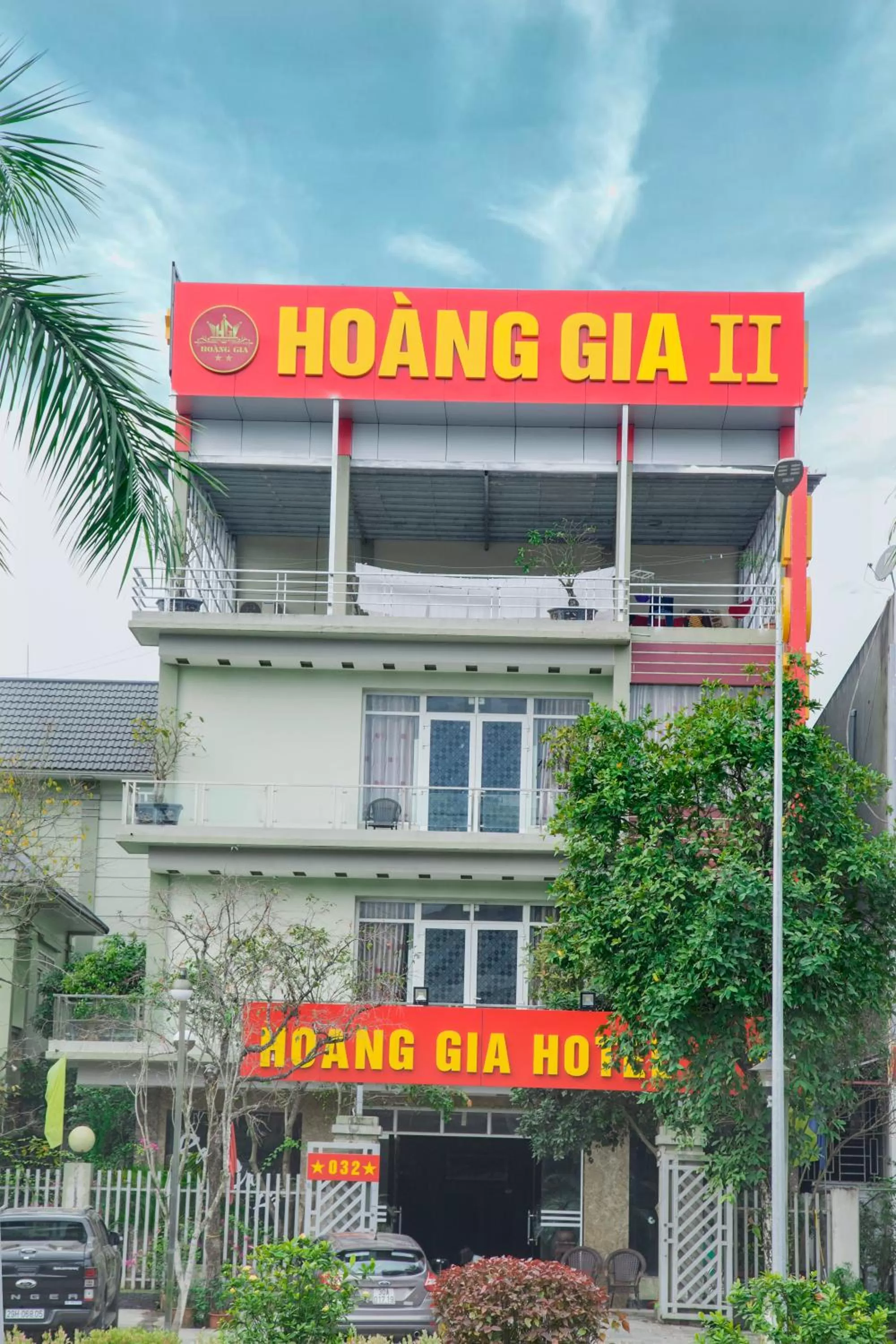 Property Logo/Sign in Khách Sạn Hoàng Gia 2 Lào Cai