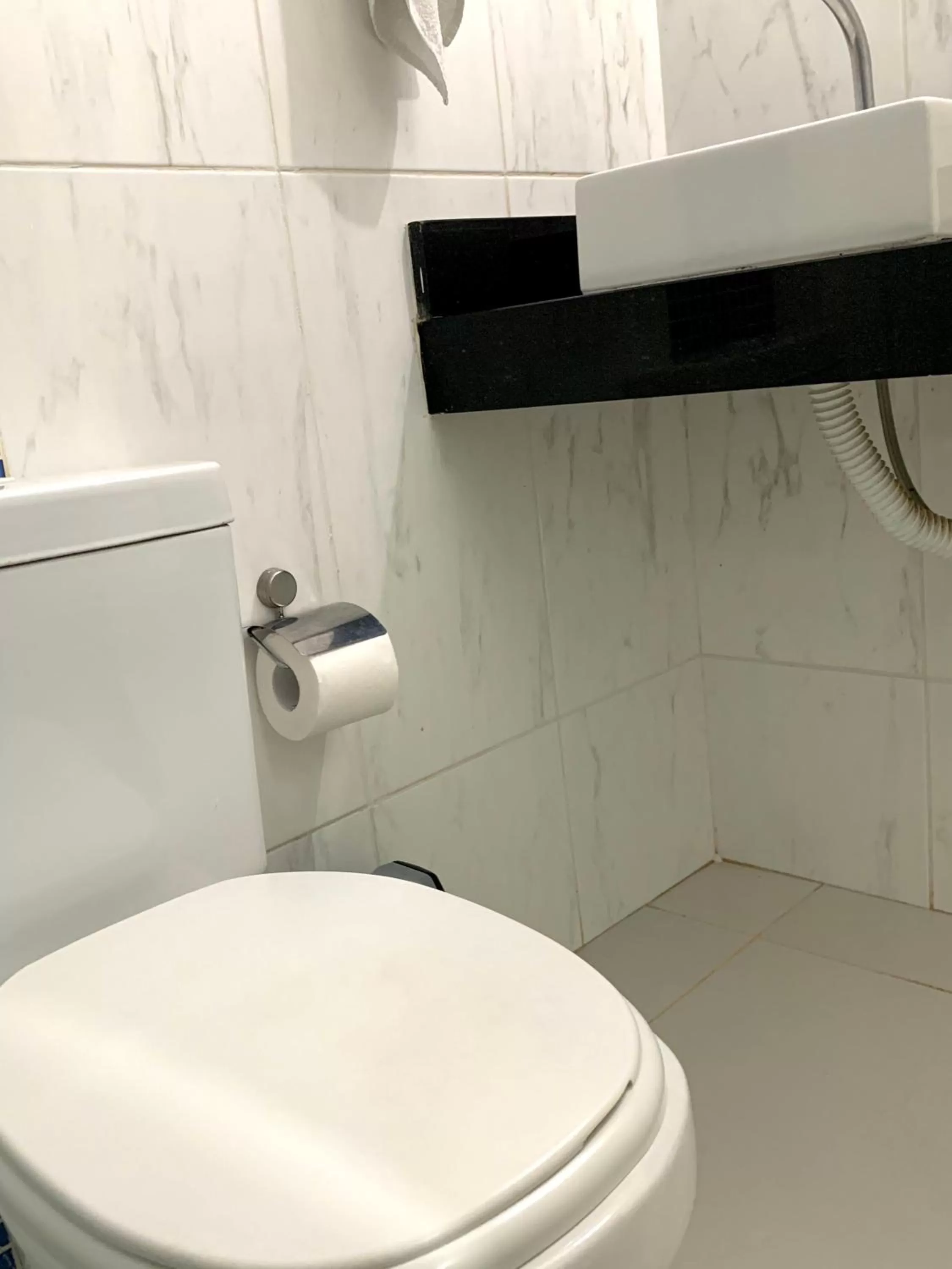 Bathroom in Pousada Jardim Brasília