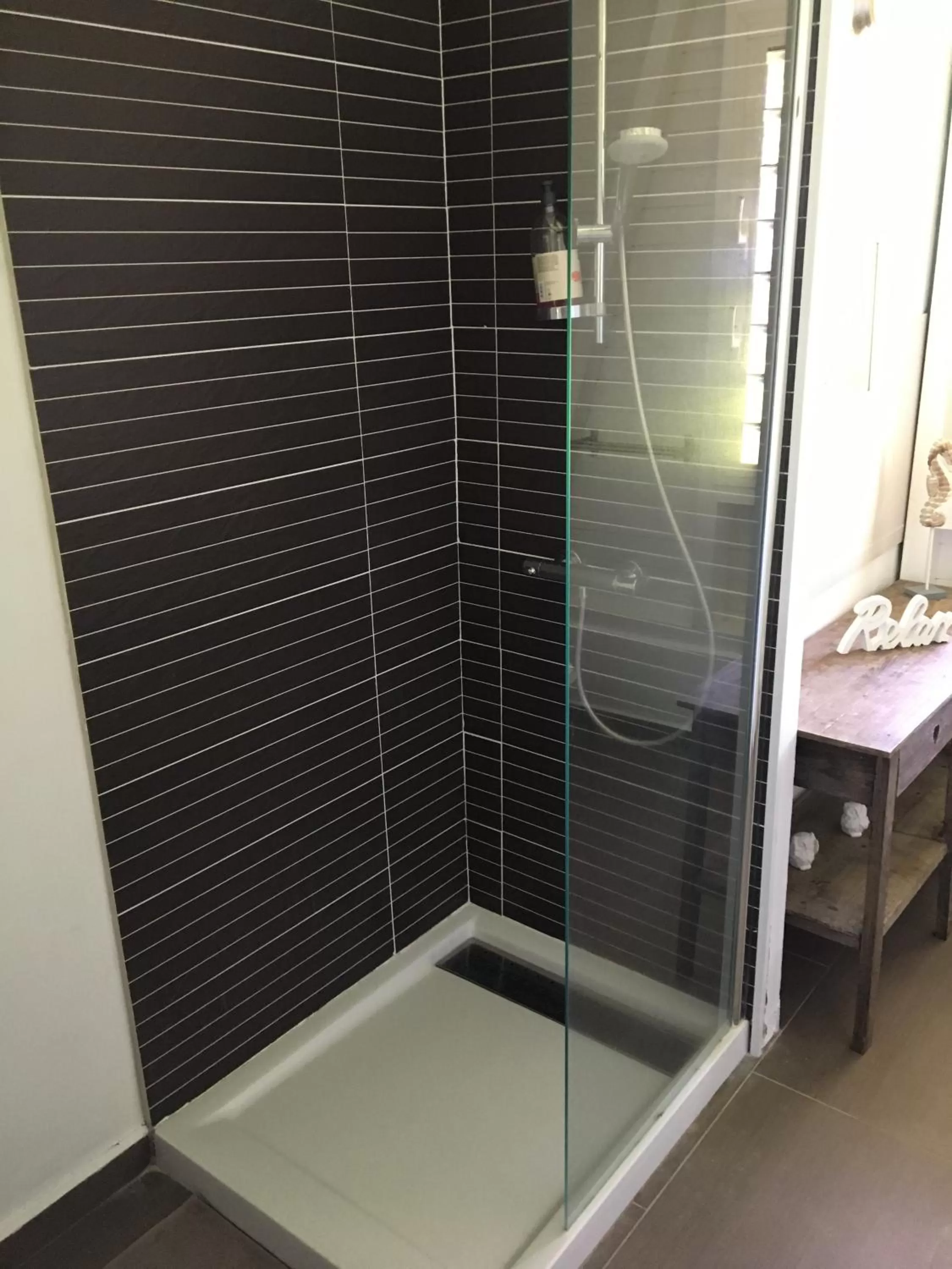 Bathroom in Villa Cajou (Chambre d'hôtes chez l'habitant)