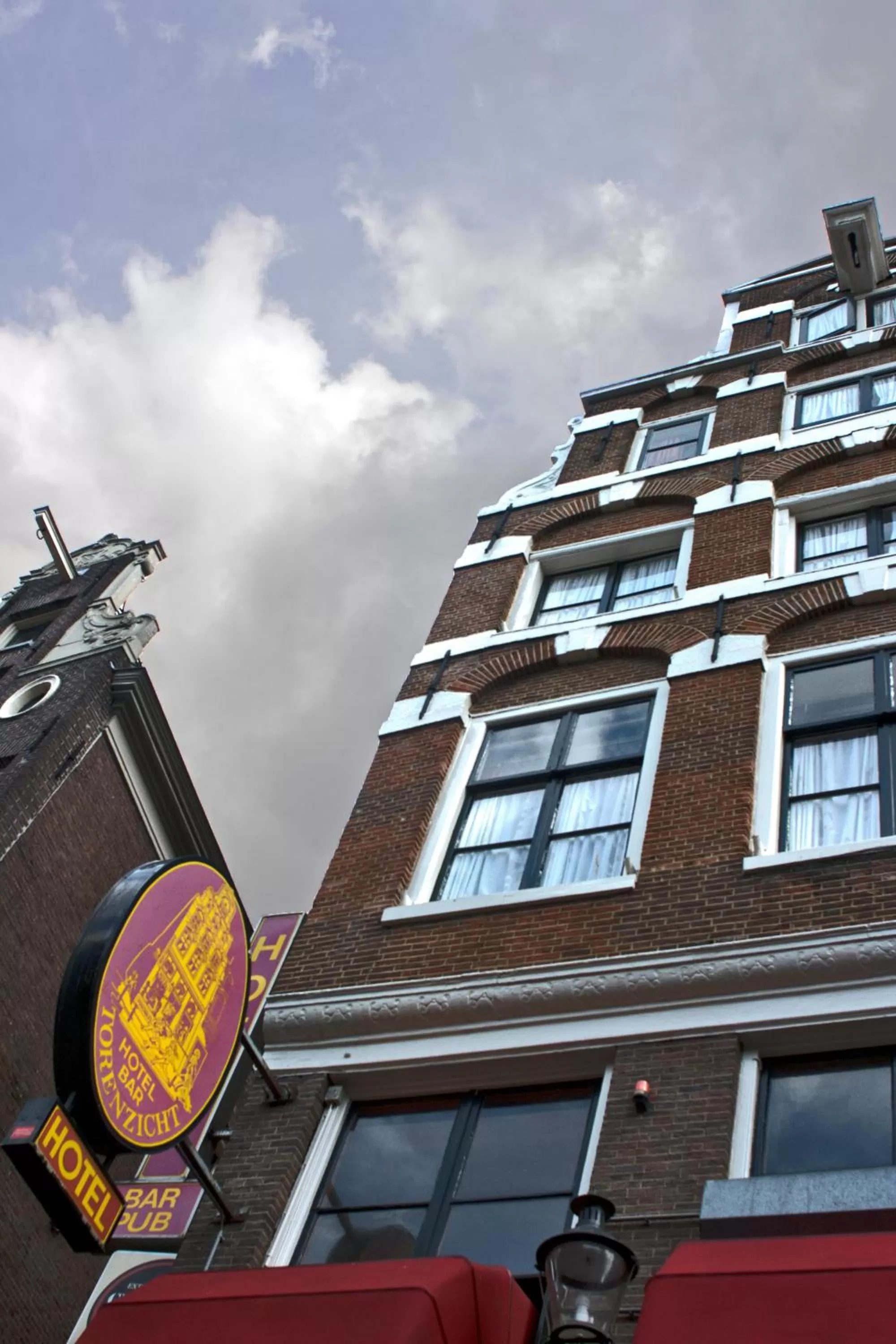 Facade/entrance in Hotel Torenzicht
