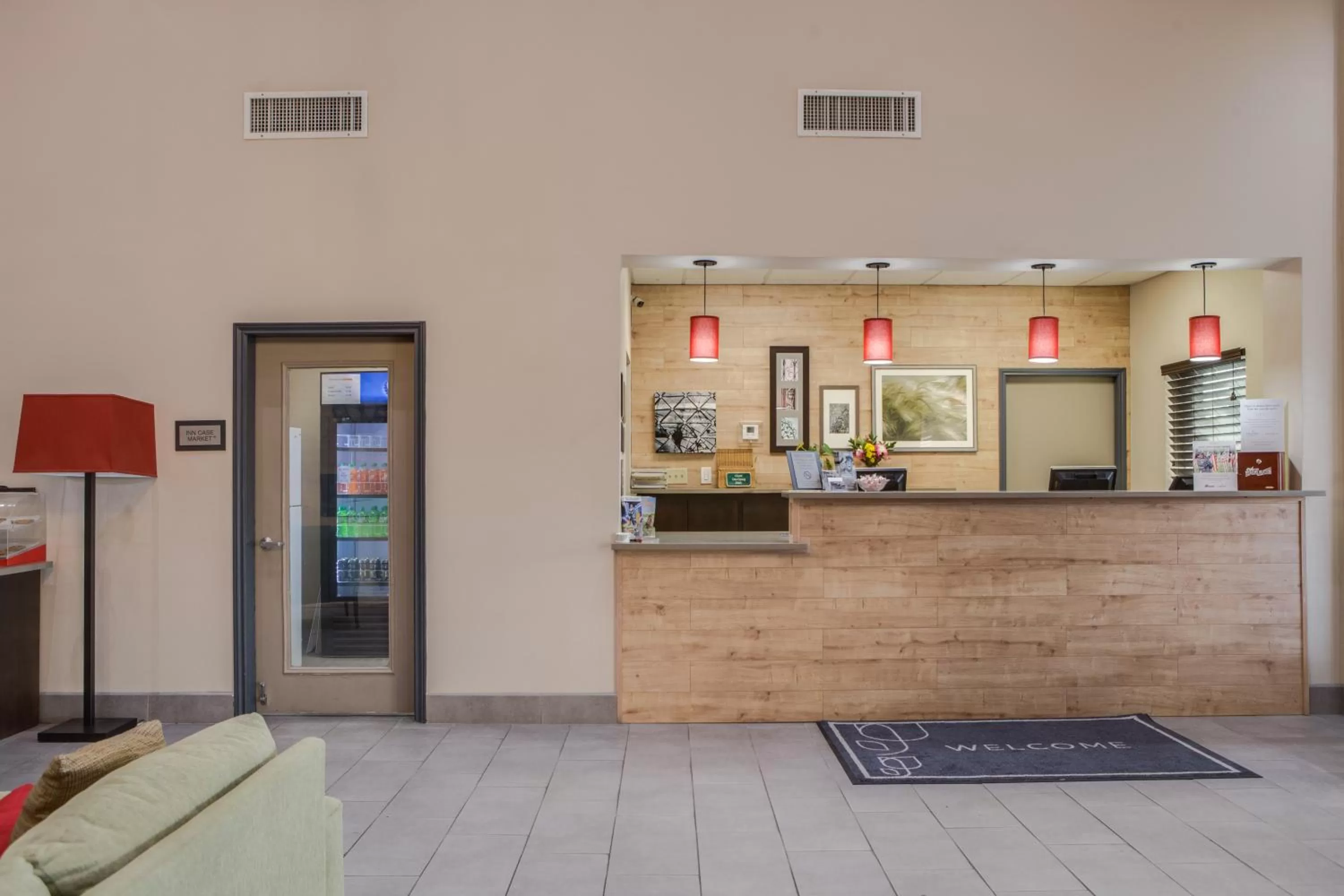 Lobby or reception in Country Inn & Suites by Radisson, Harlingen, TX