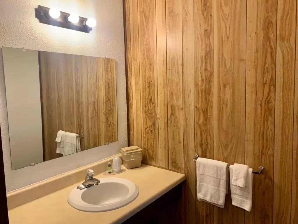 Bathroom in Hidden Lake Resort