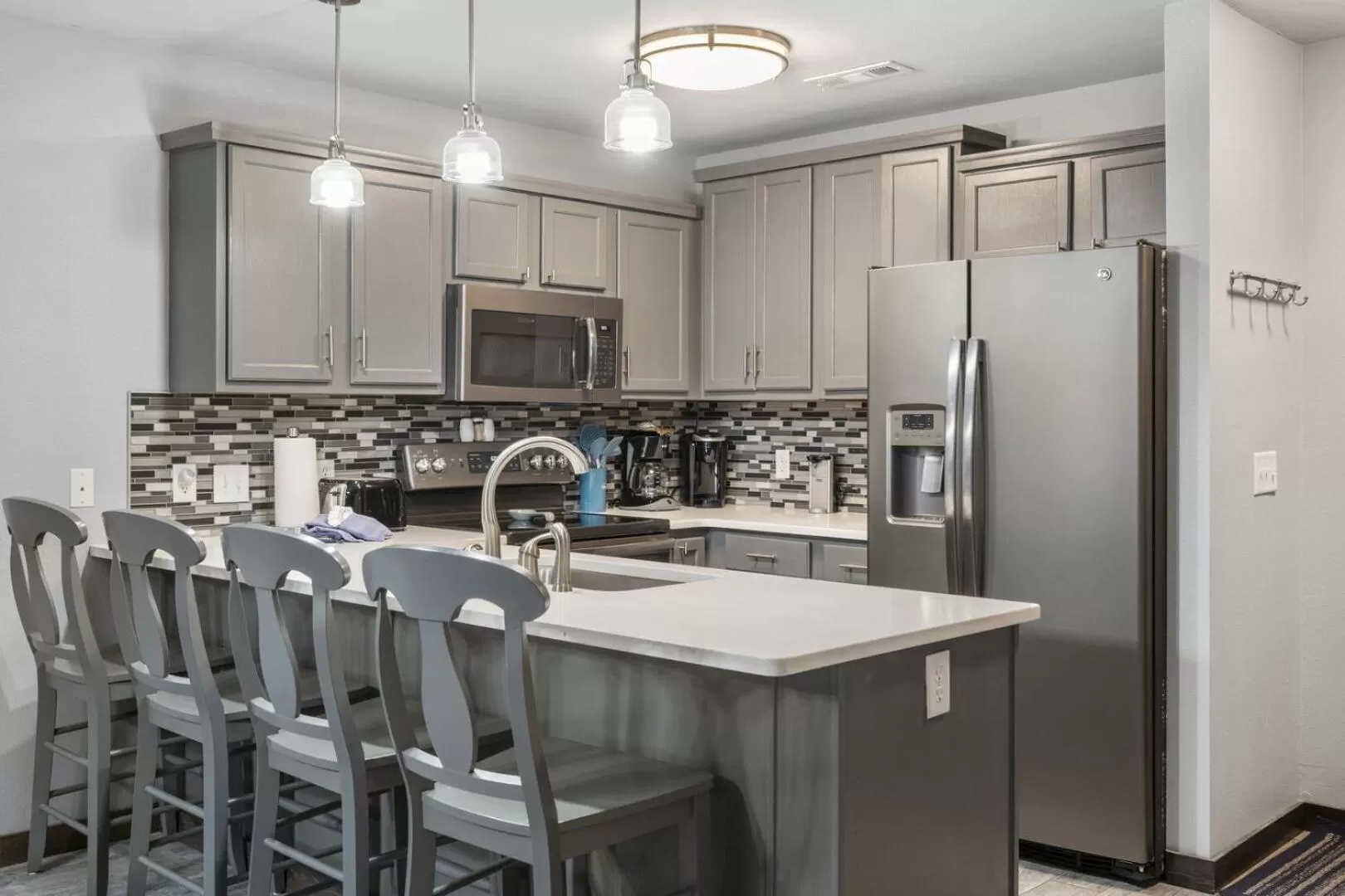 Kitchen or kitchenette in Table Rock Resorts at Indian Point