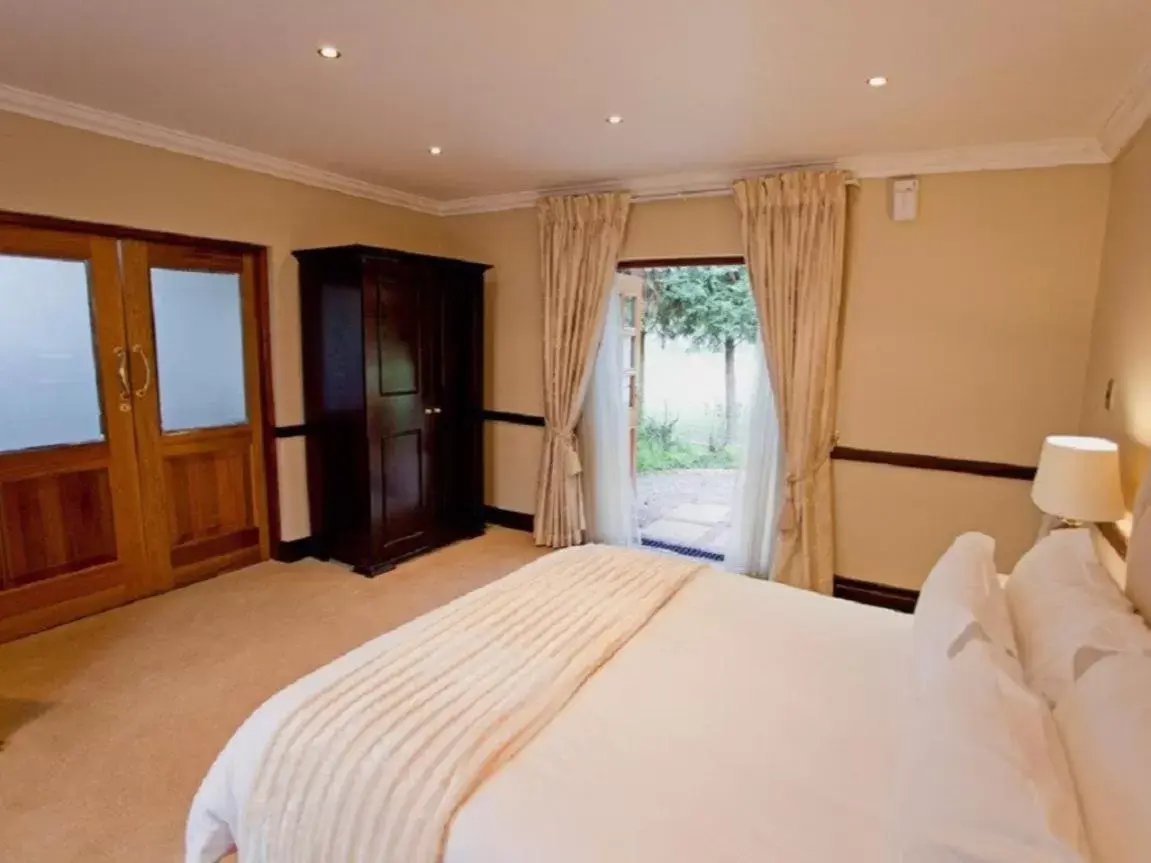 Premium Suite - single occupancy in Kievits Kroon Gauteng Wine Estate Premium Suite - single occupancy in Kievits Kroon Gauteng Wine Estate