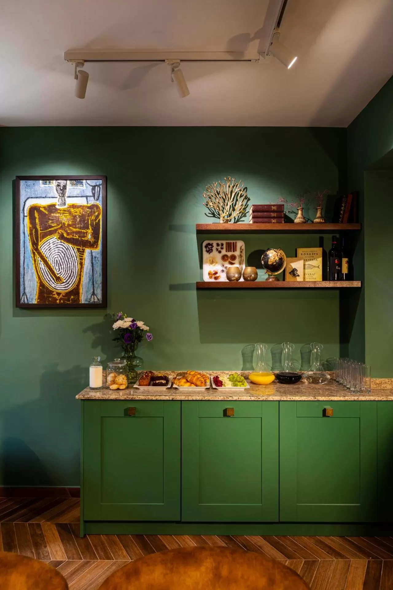 Restaurant/places to eat in Gallery 37 Powered by ASTON