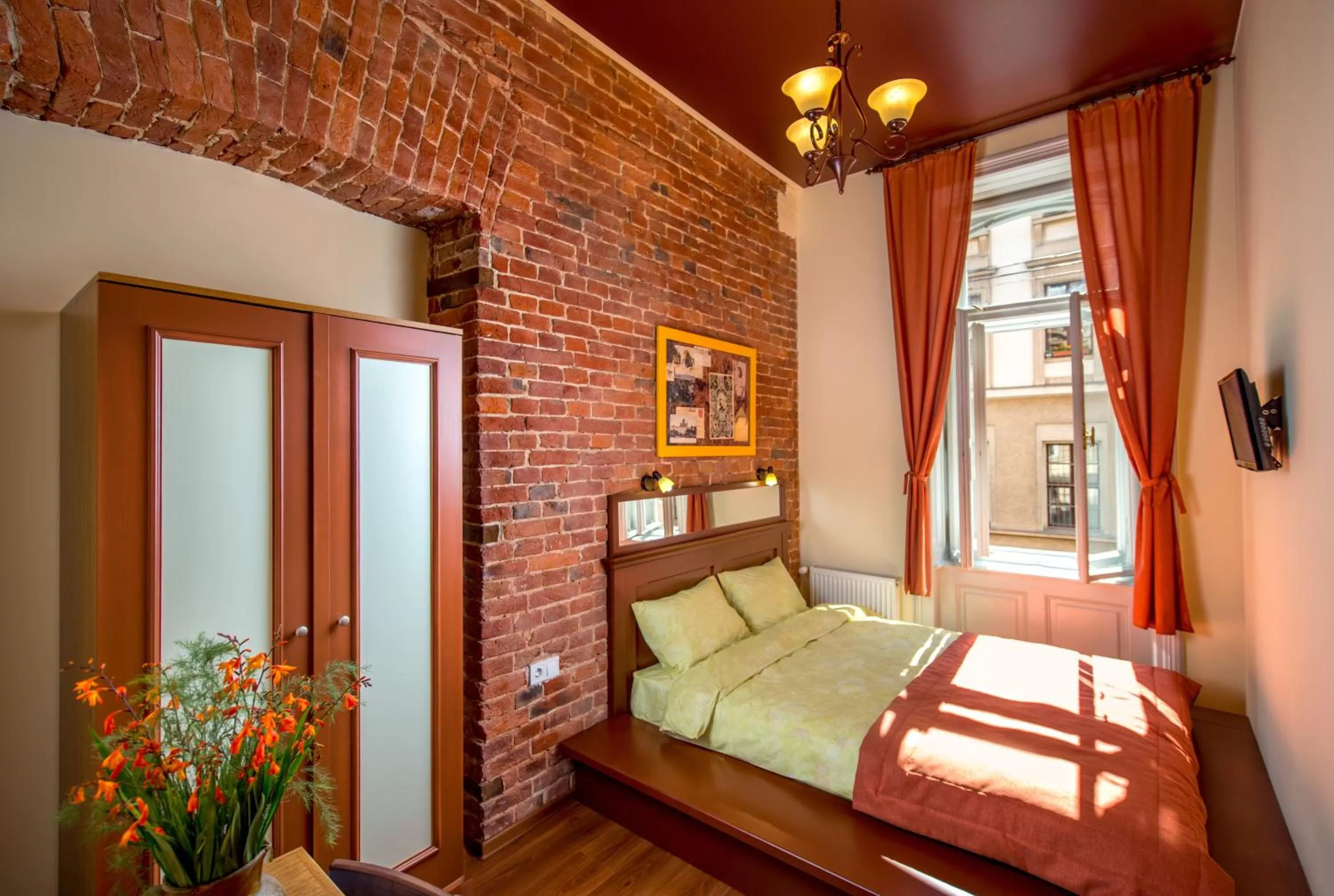 Facade/entrance, Seating Area in Post House Rooms