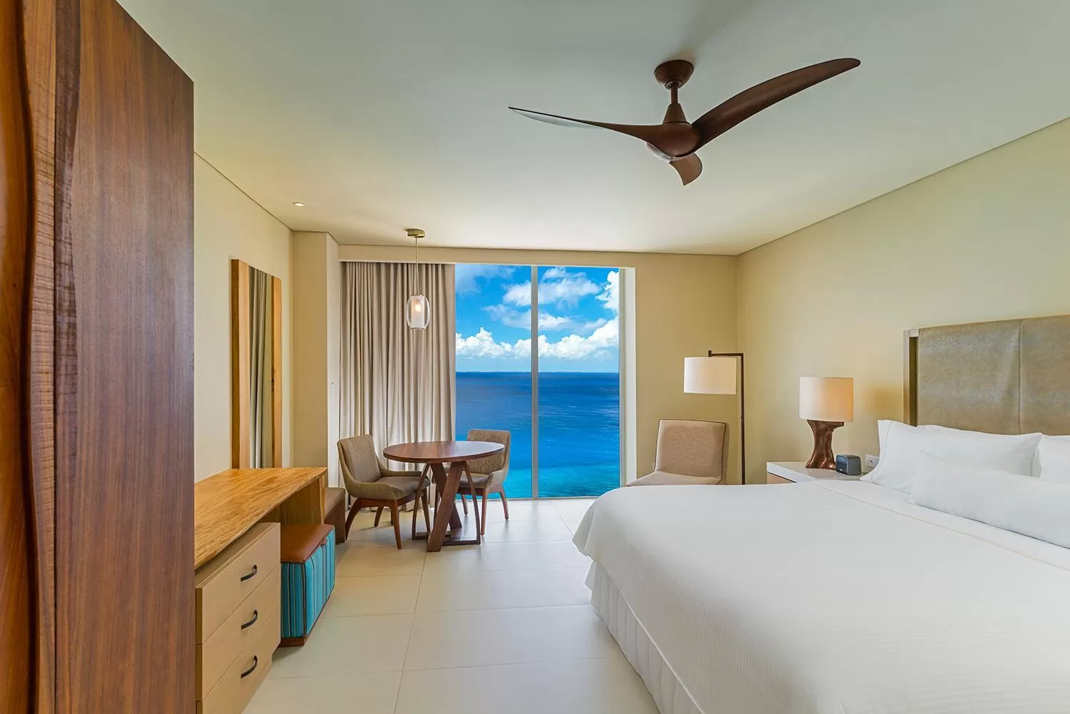 View (from property/room), Bed in The Westin Cozumel