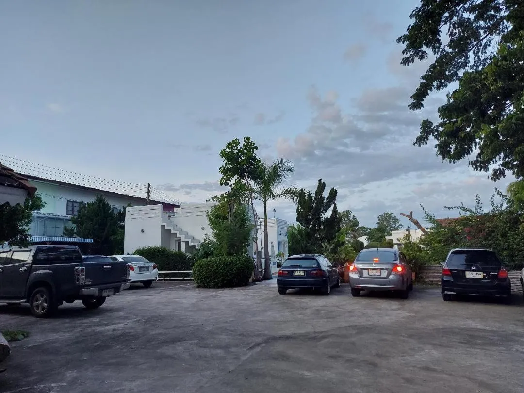 Scenic Riverside Resort