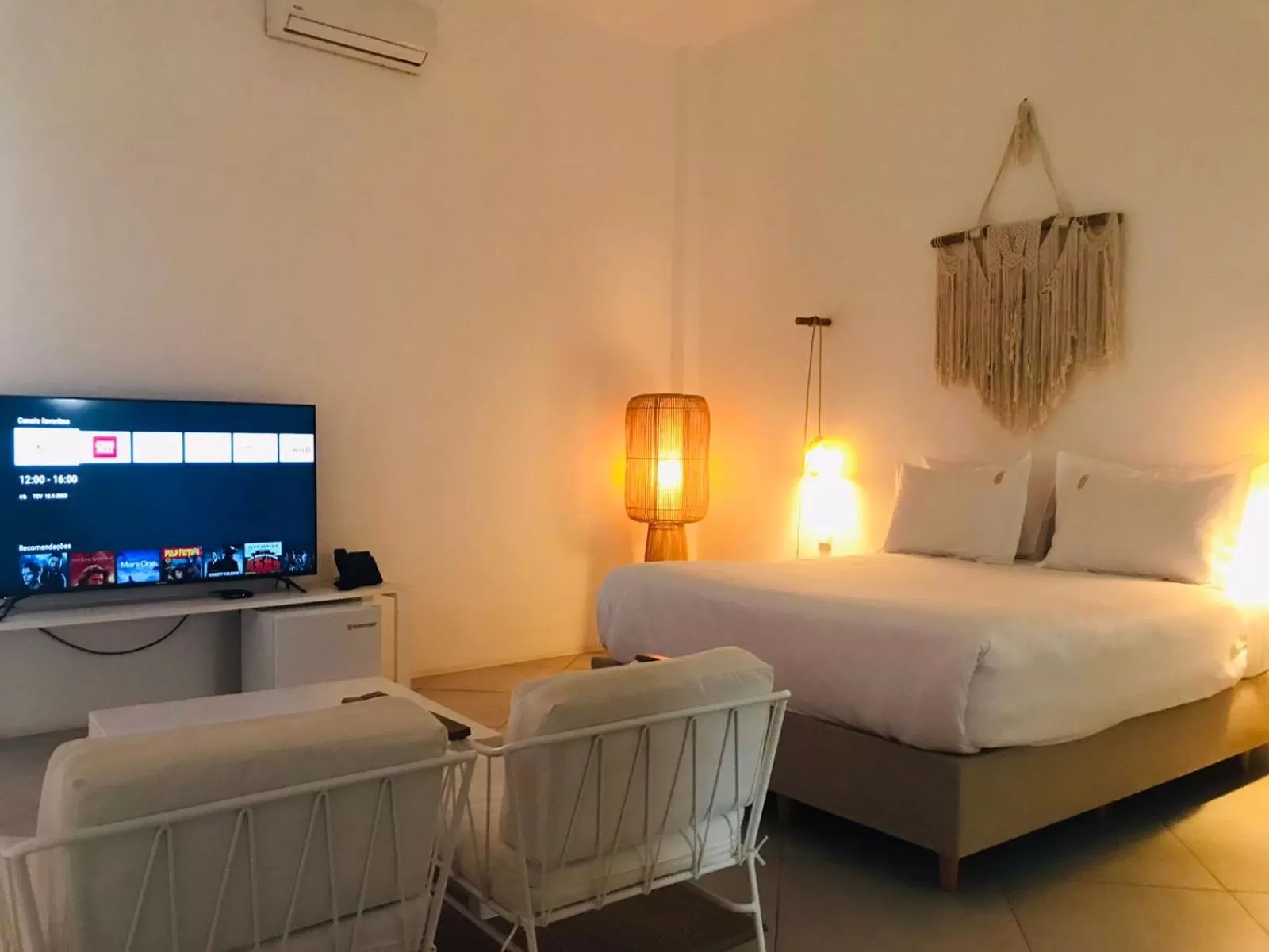 Superior Suite with Sea View - single occupancy in Mansa Marina Hotel