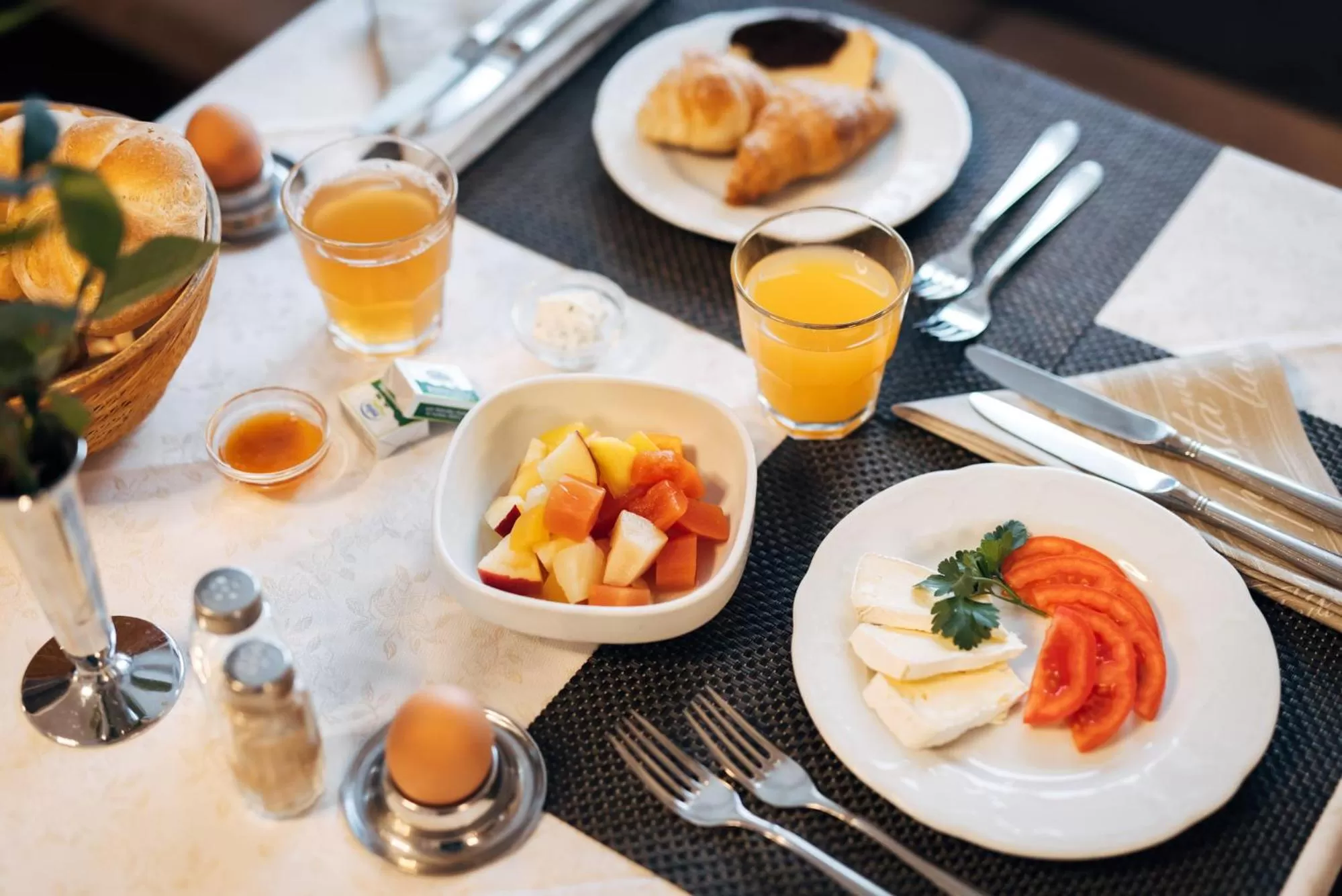 Food and drinks in Hotel Bambi Am Park