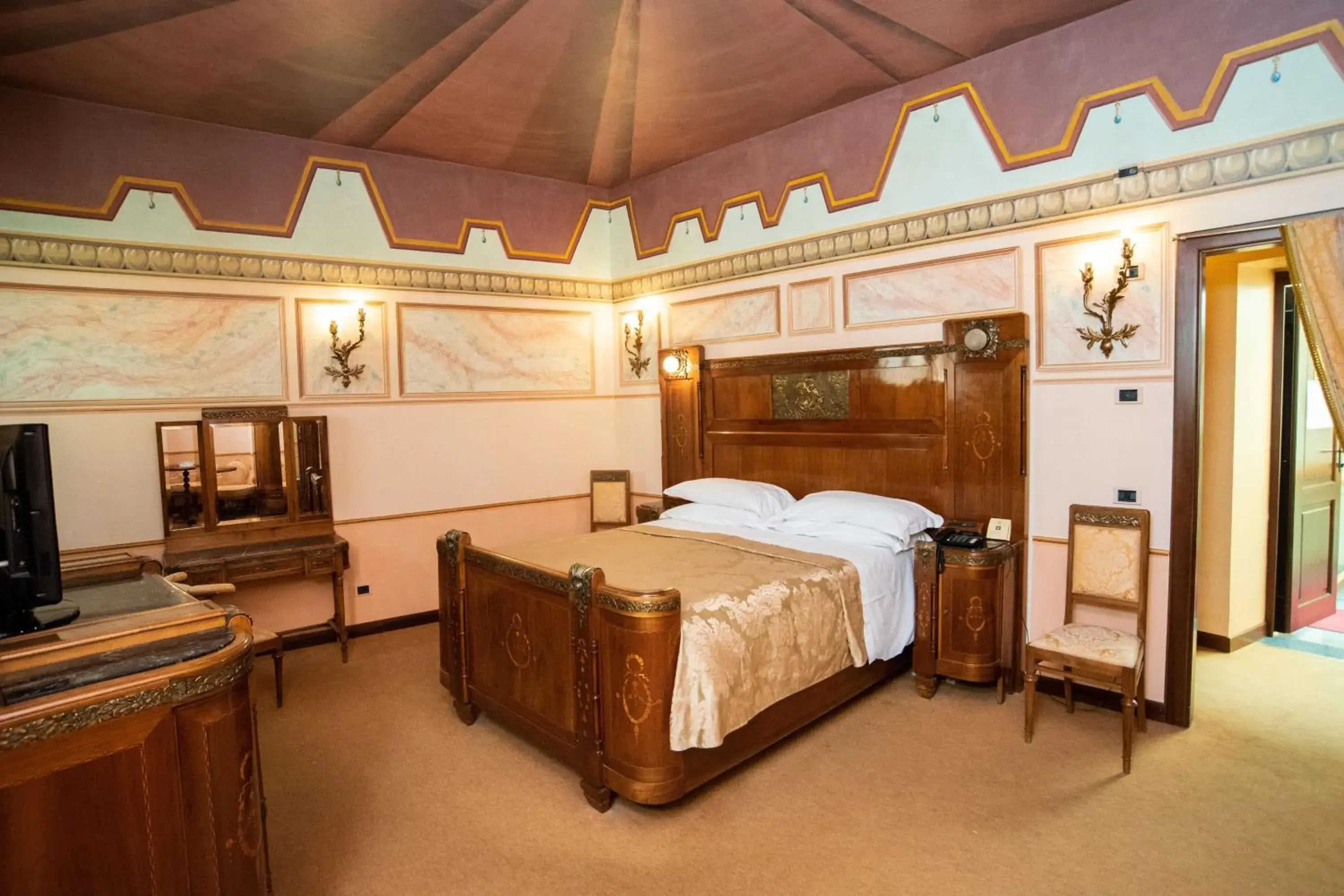 Junior Suite in Hotel Fonte Cesia Junior Suite in Hotel Fonte Cesia