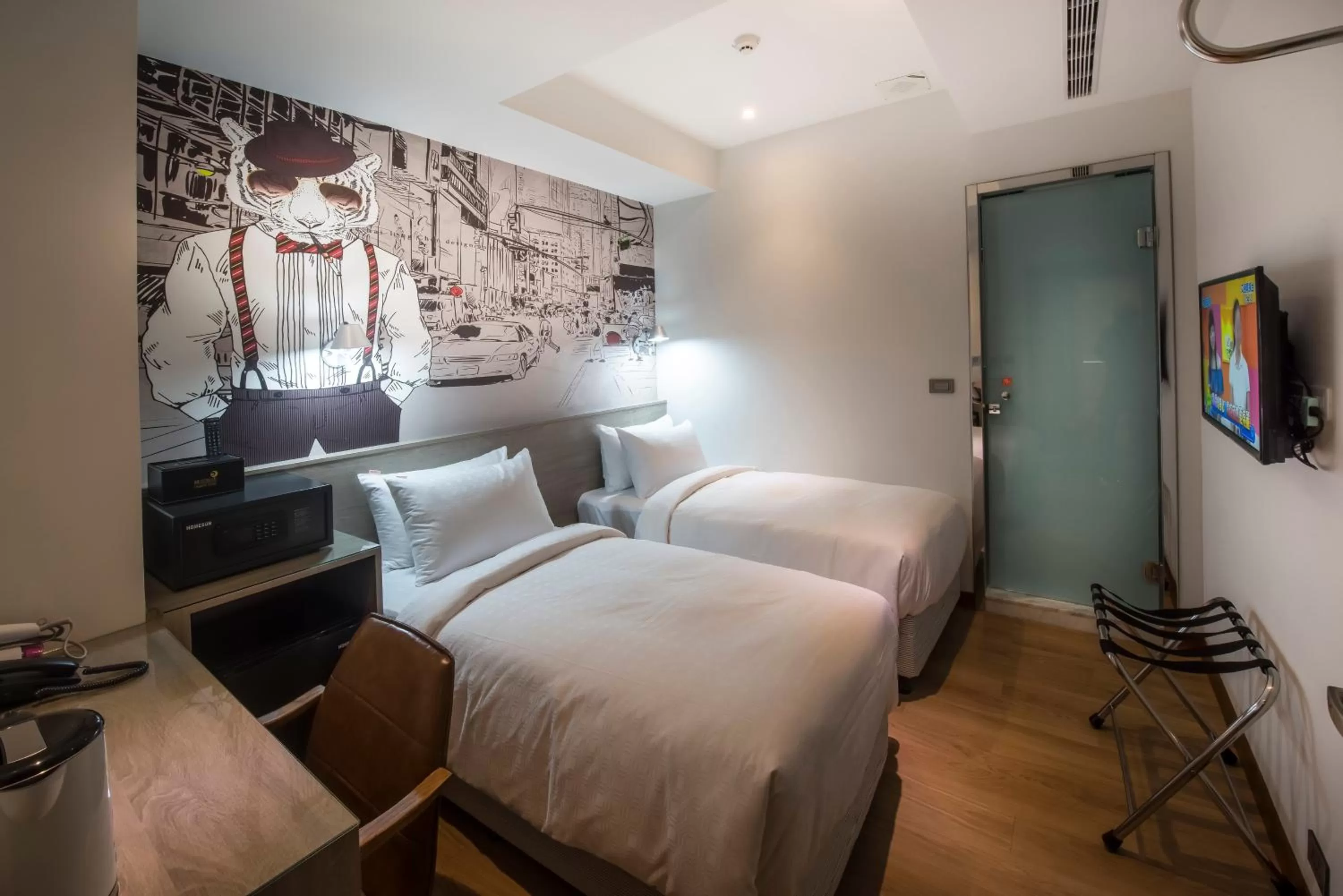 Photo of the whole room, Bed in Legend Hotel Kaohsiung Pier2