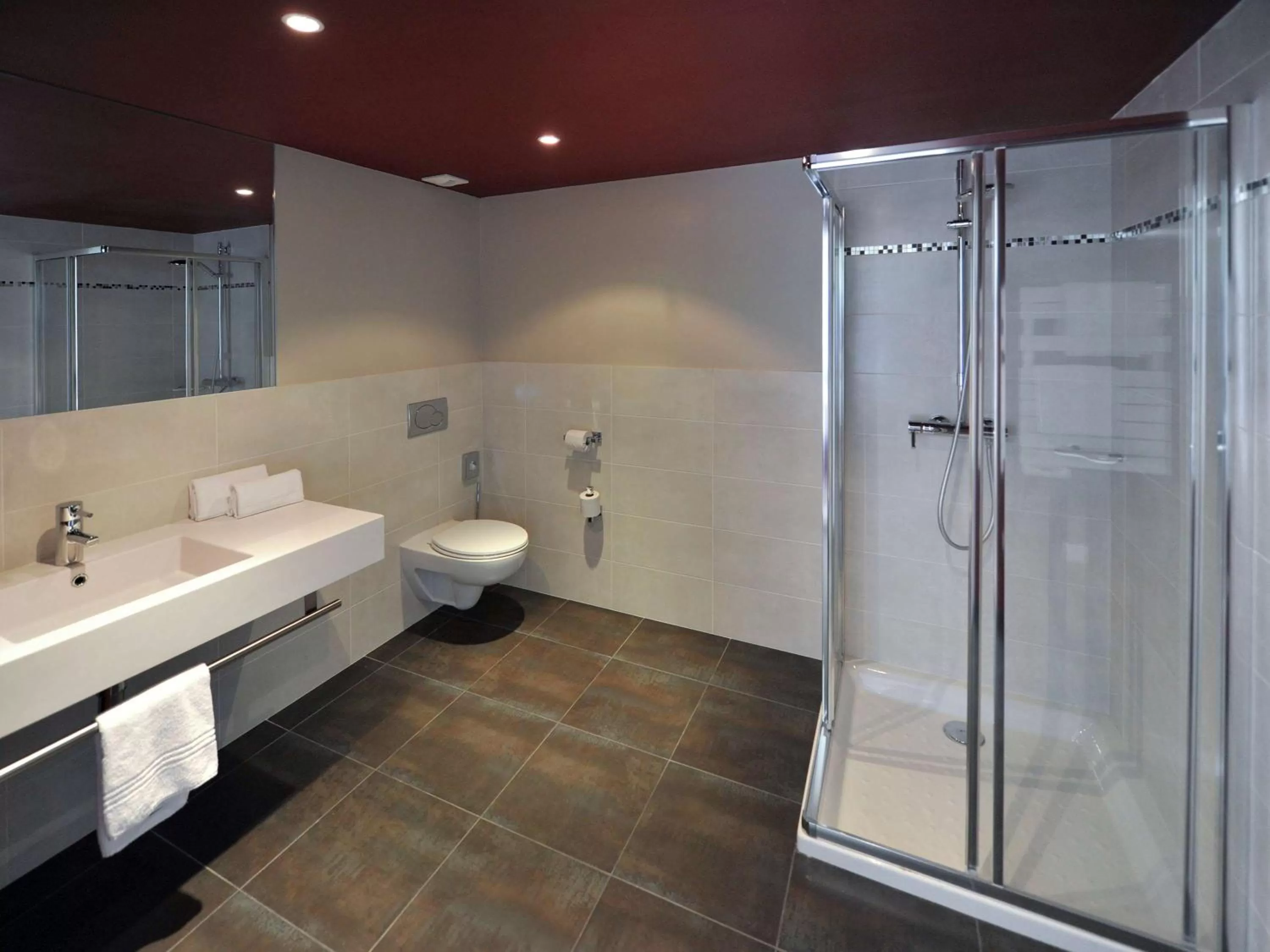 Photo of the whole room in Mercure Paris Bastille Marais