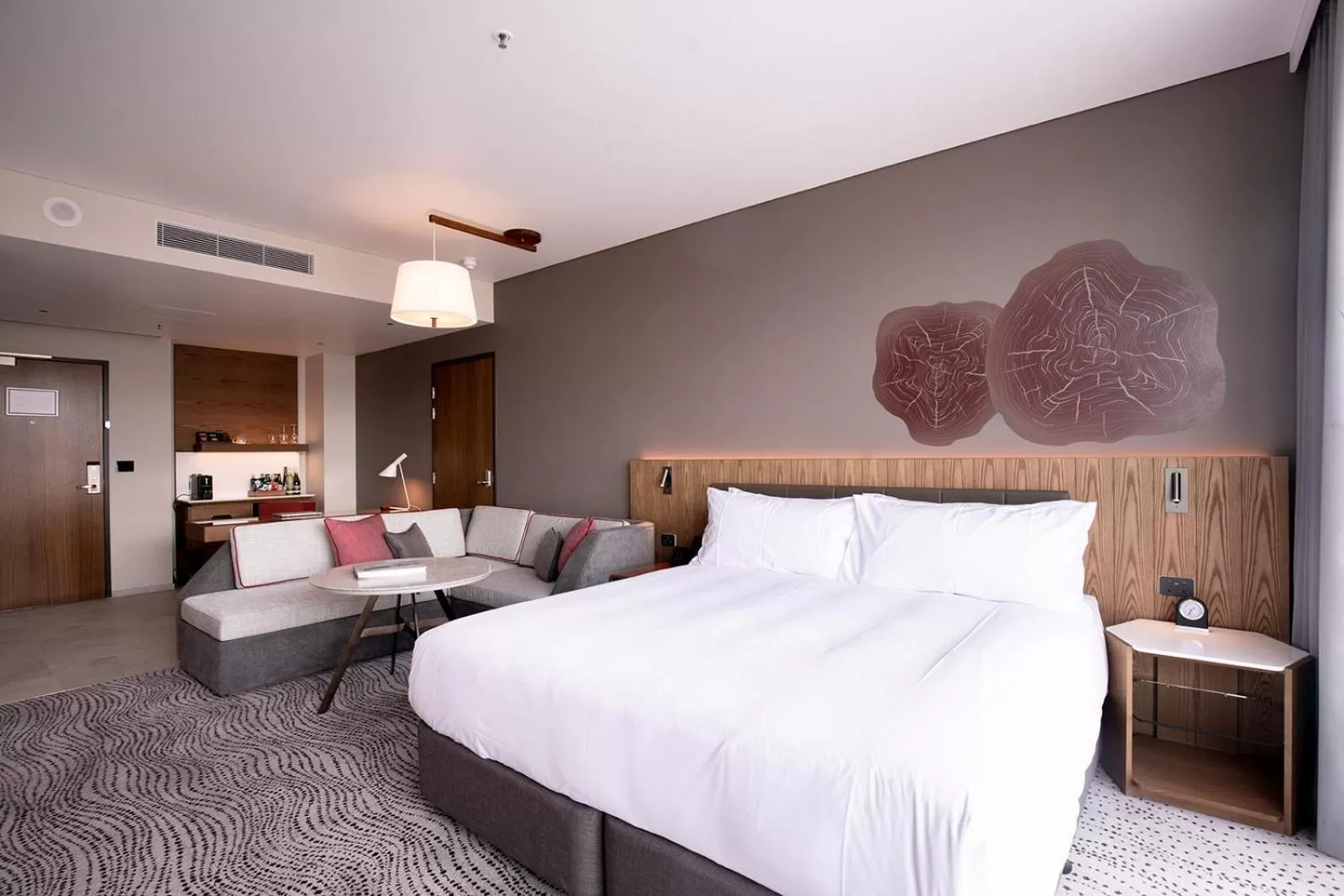 Bedroom, Bed in Crowne Plaza Hobart by IHG