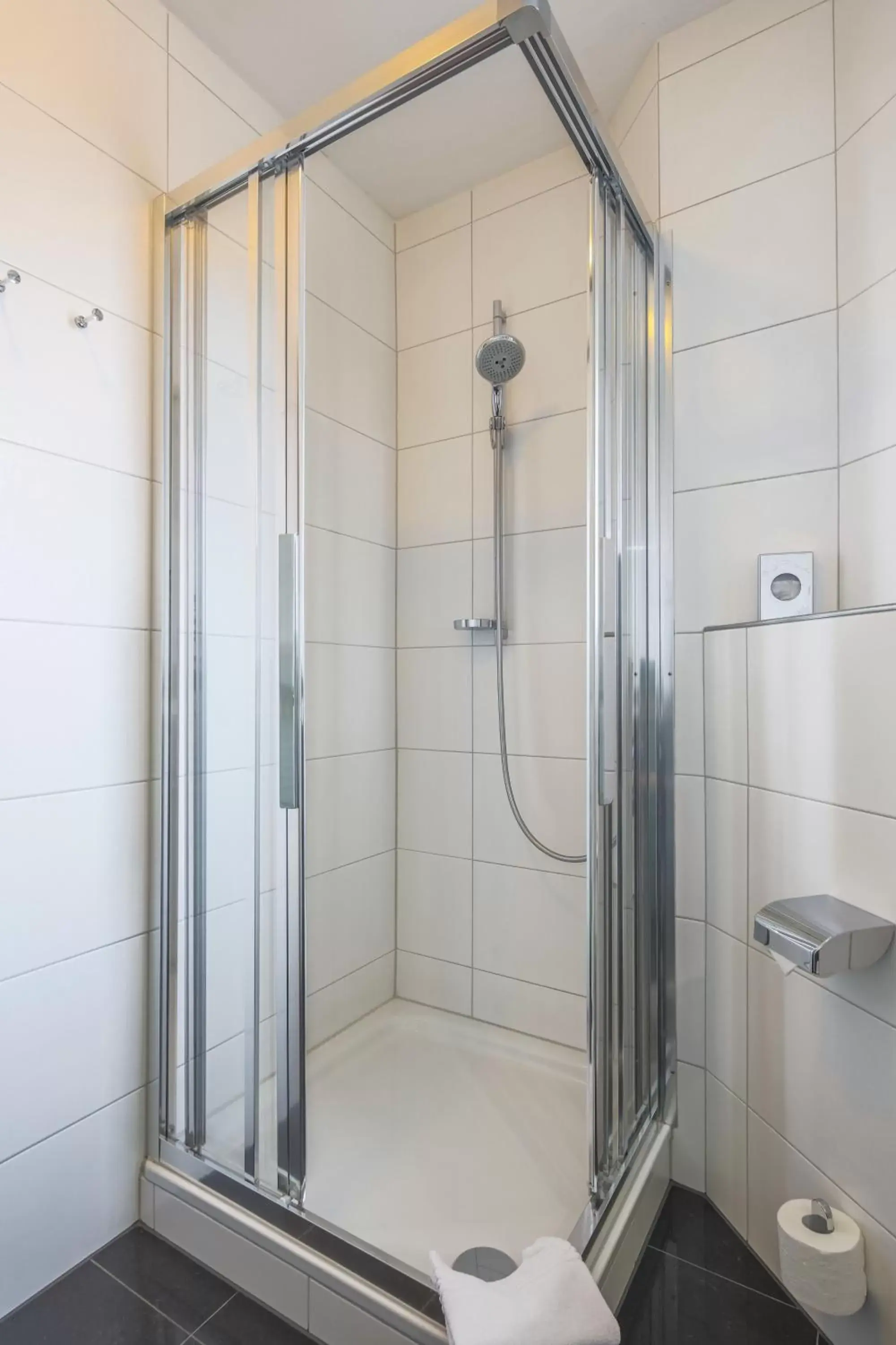 Comfort Double Room - single occupancy in Hotel-Restaurant Kunz Comfort Double Room - single occupancy in Hotel-Restaurant Kunz