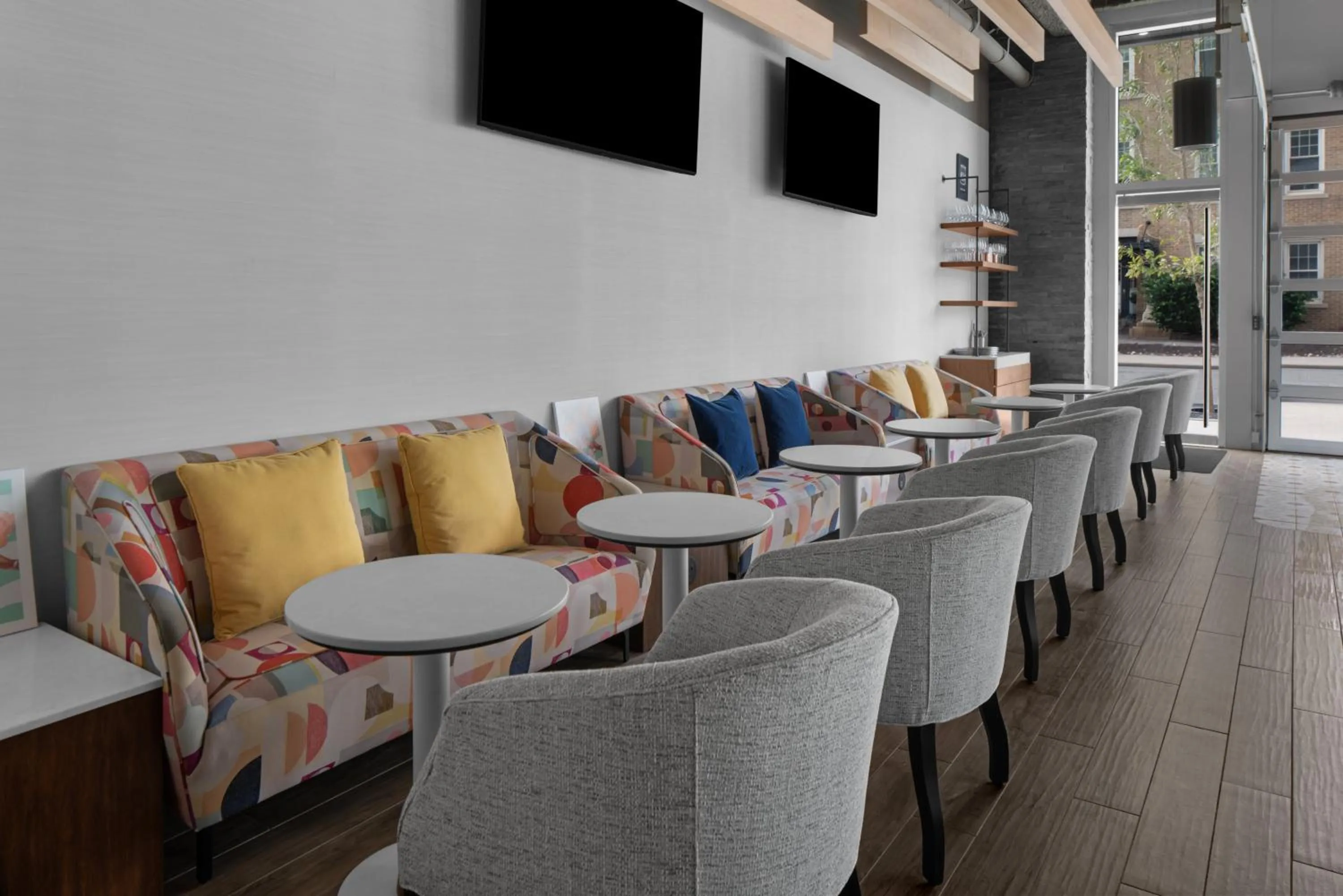 Restaurant/places to eat in Homewood Suites By Hilton Charlotte Uptown First Ward