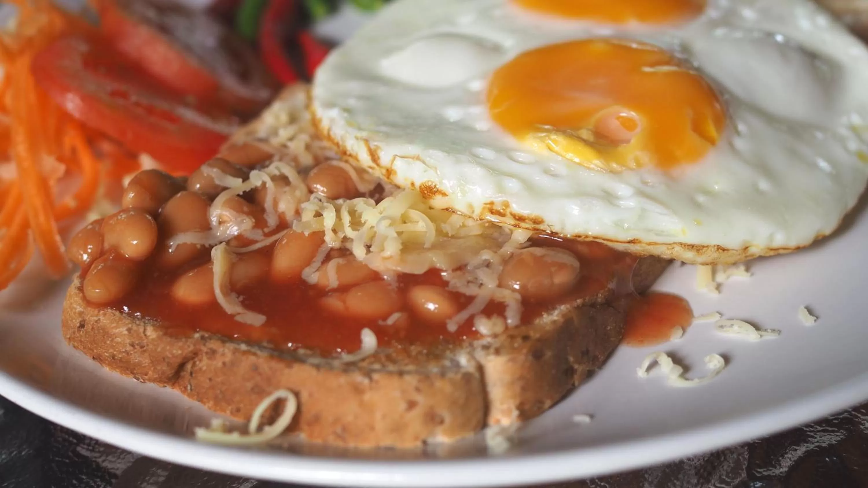 Breakfast in LITTLE EDEN Bungalows