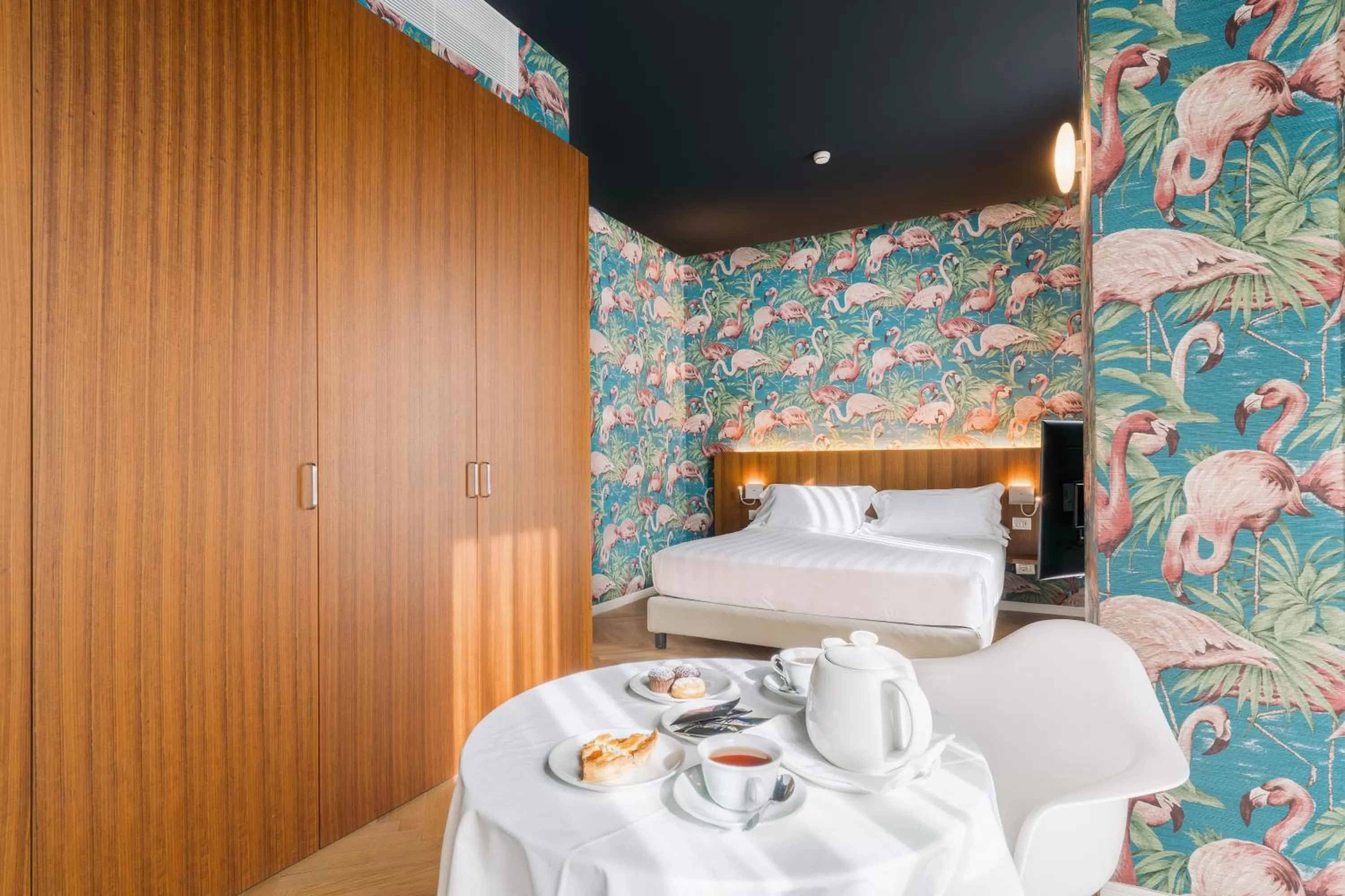 Bed in Collini Rooms, WorldHotels Crafted