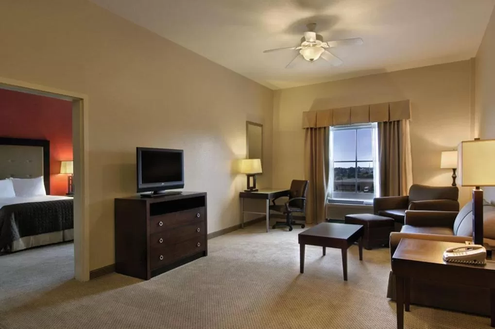 Holiday Inn Hotels Batesville by IHG