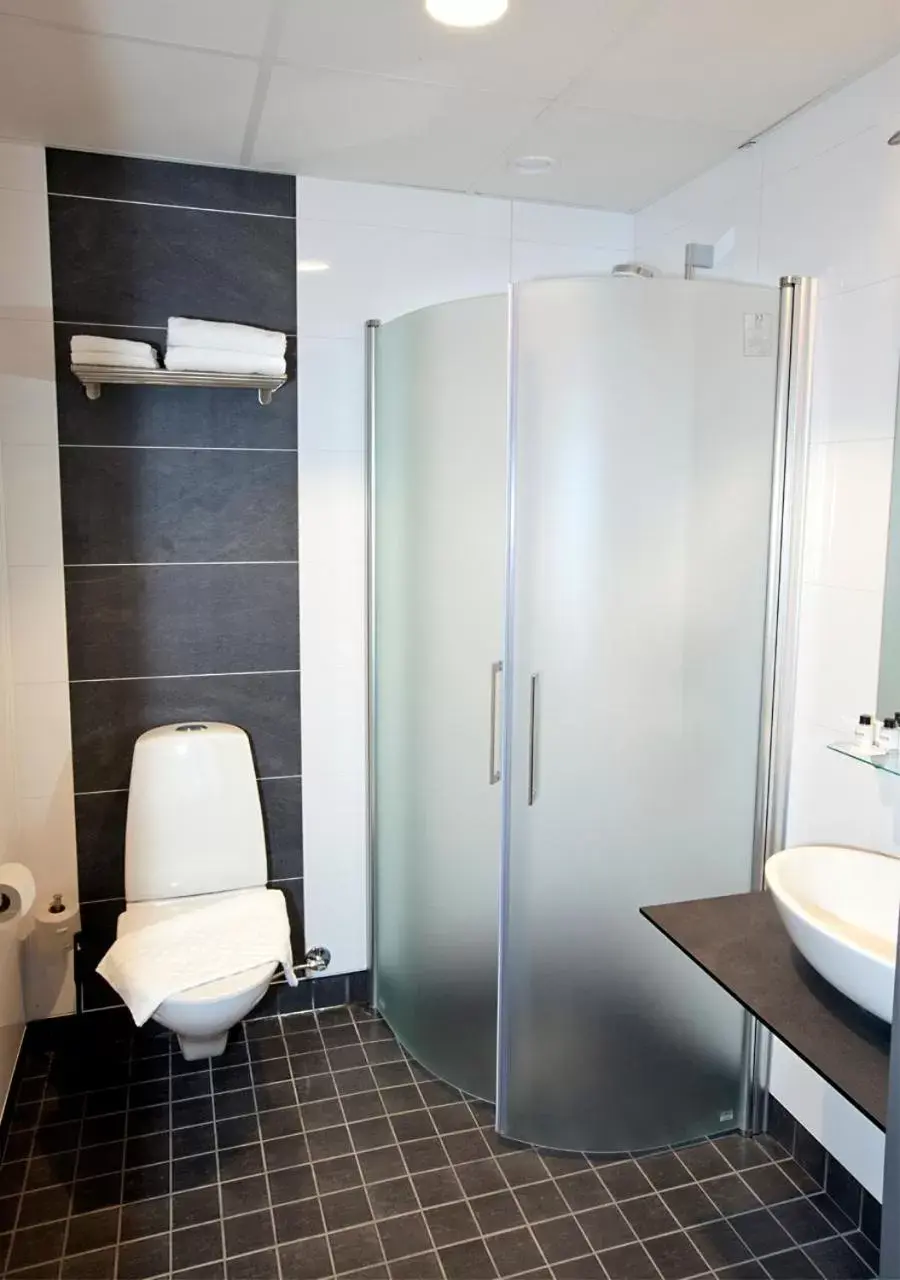 Family Room in Rasta Grums Family Room in Rasta Grums