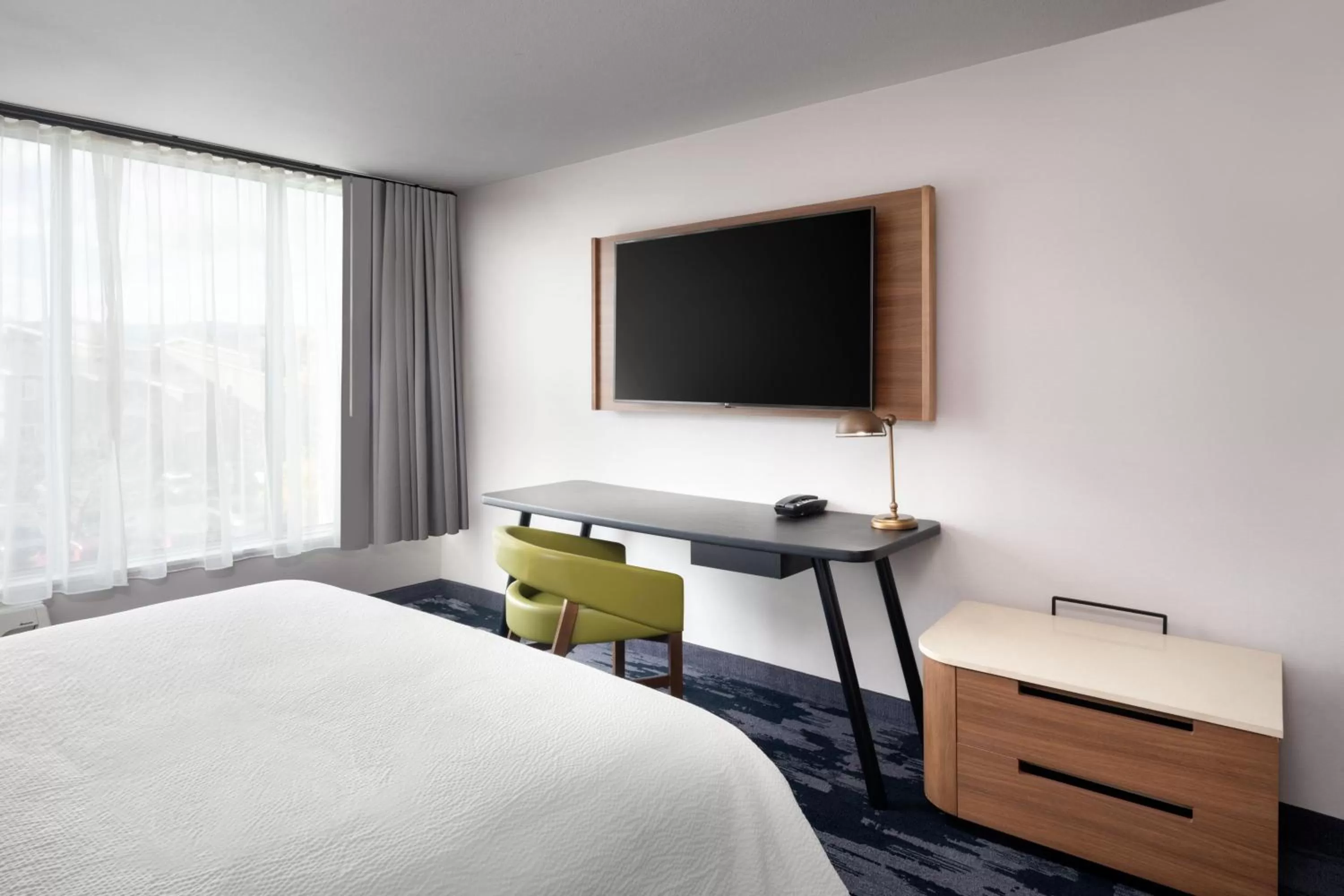 Photo of the whole room, Bed in Fairfield Inn & Suites Boulder