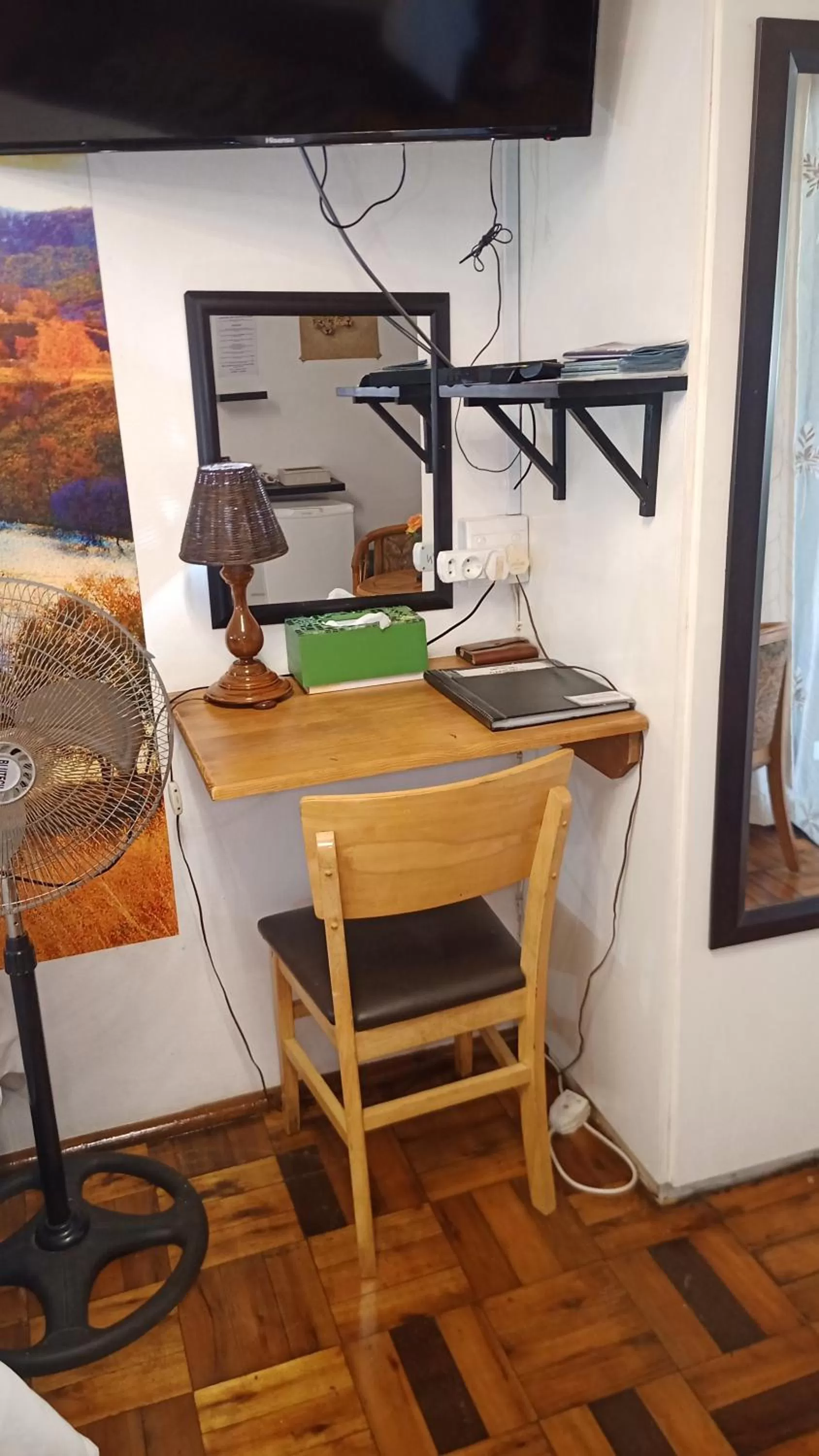 hair dresser, Dining Area in Queensburgh B&B or Self Catering