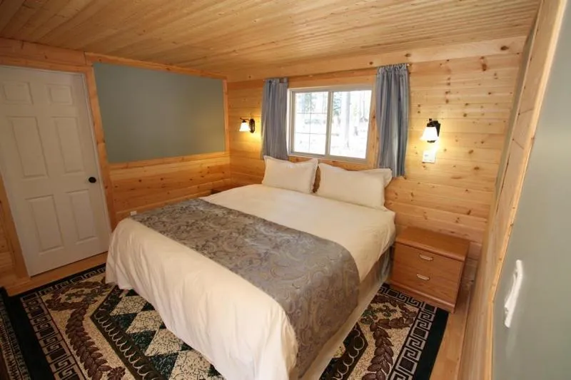 Bed in Glenogle Mountain Lodge and Spa