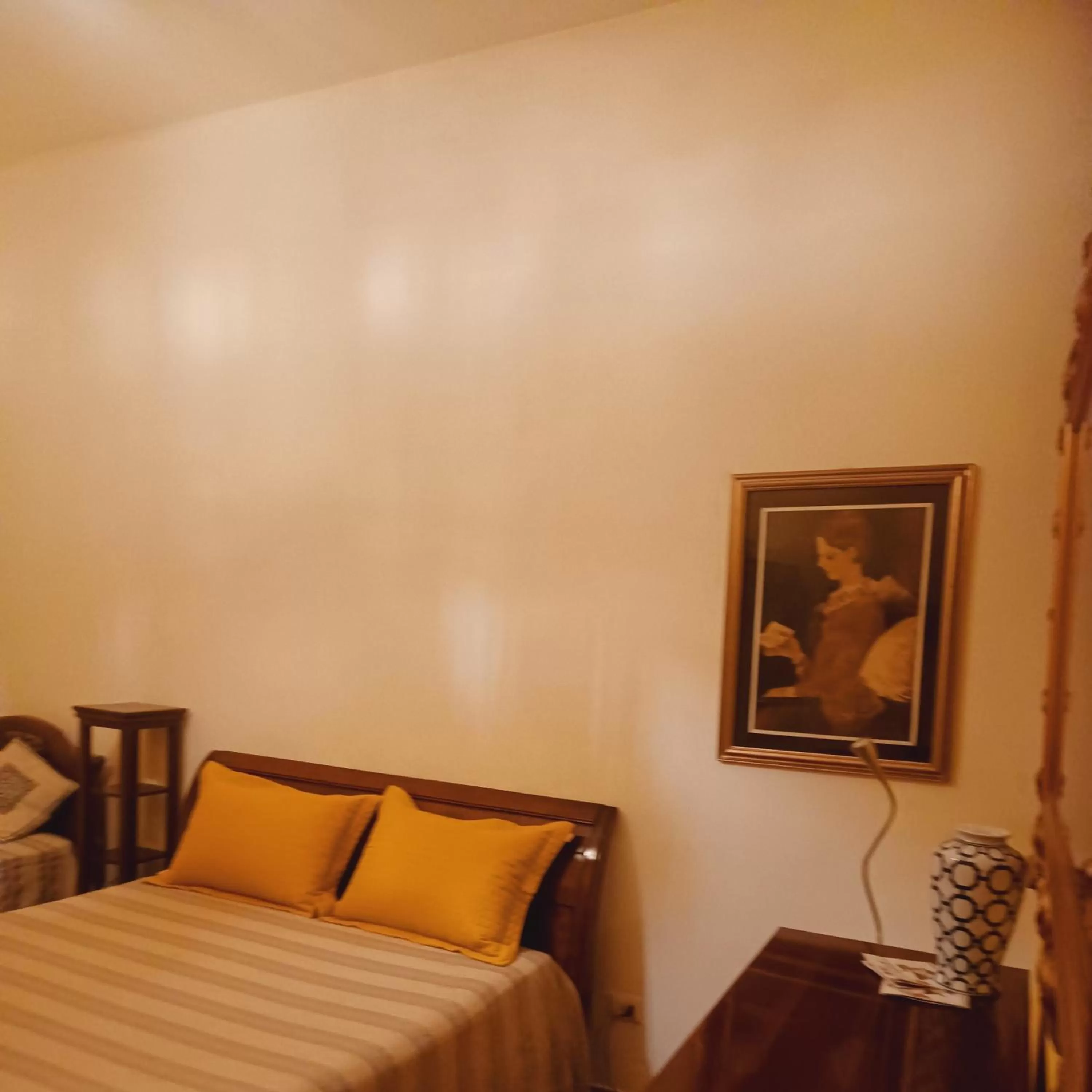 Photo of the whole room, Bed in Nostra casa rooms