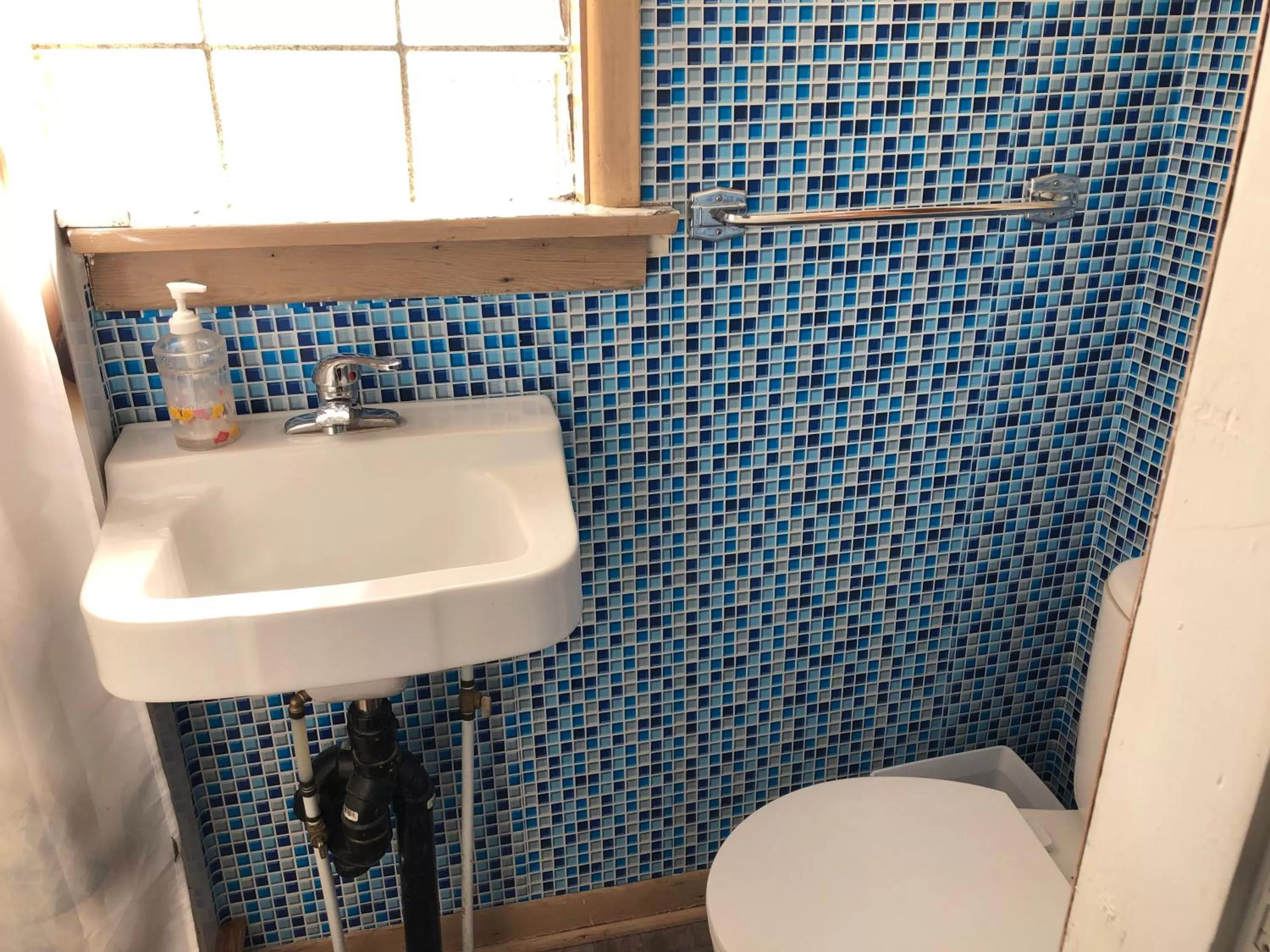 Toilet in Heritage Place Hotel