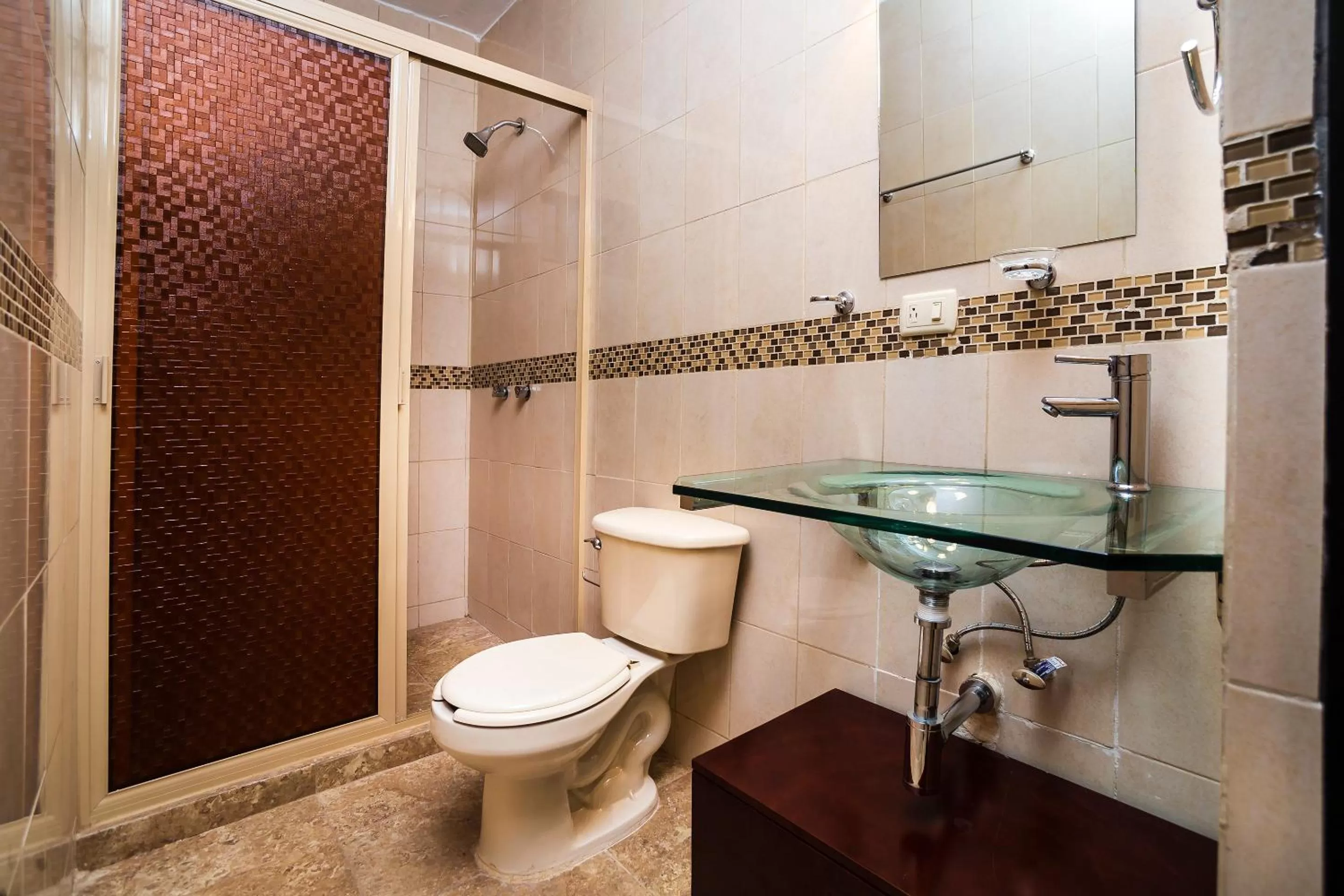 Toilet in San José Suites Boutique