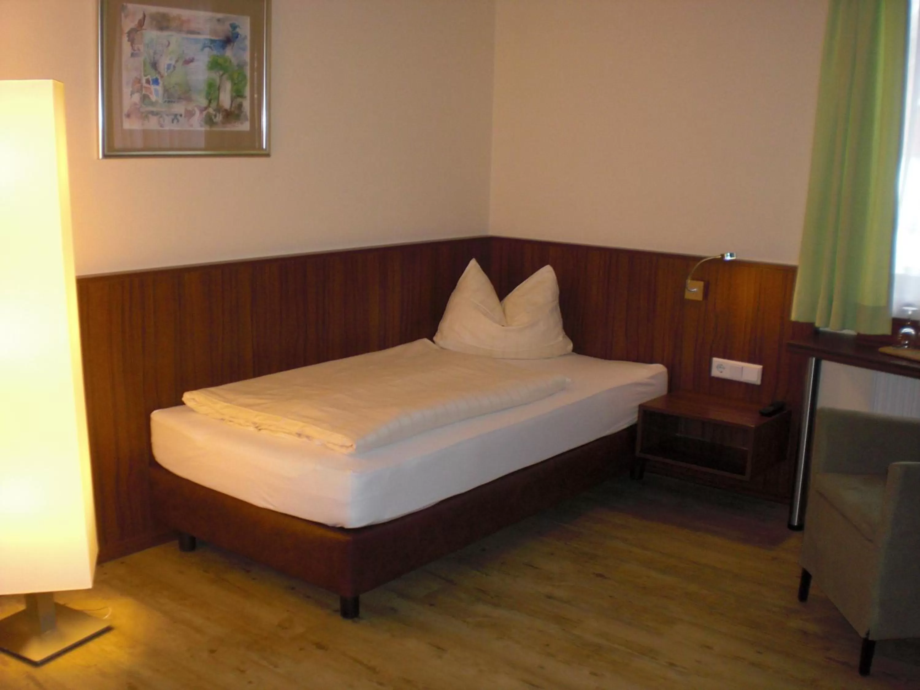 Bed in Akzent Hotel Jonathan