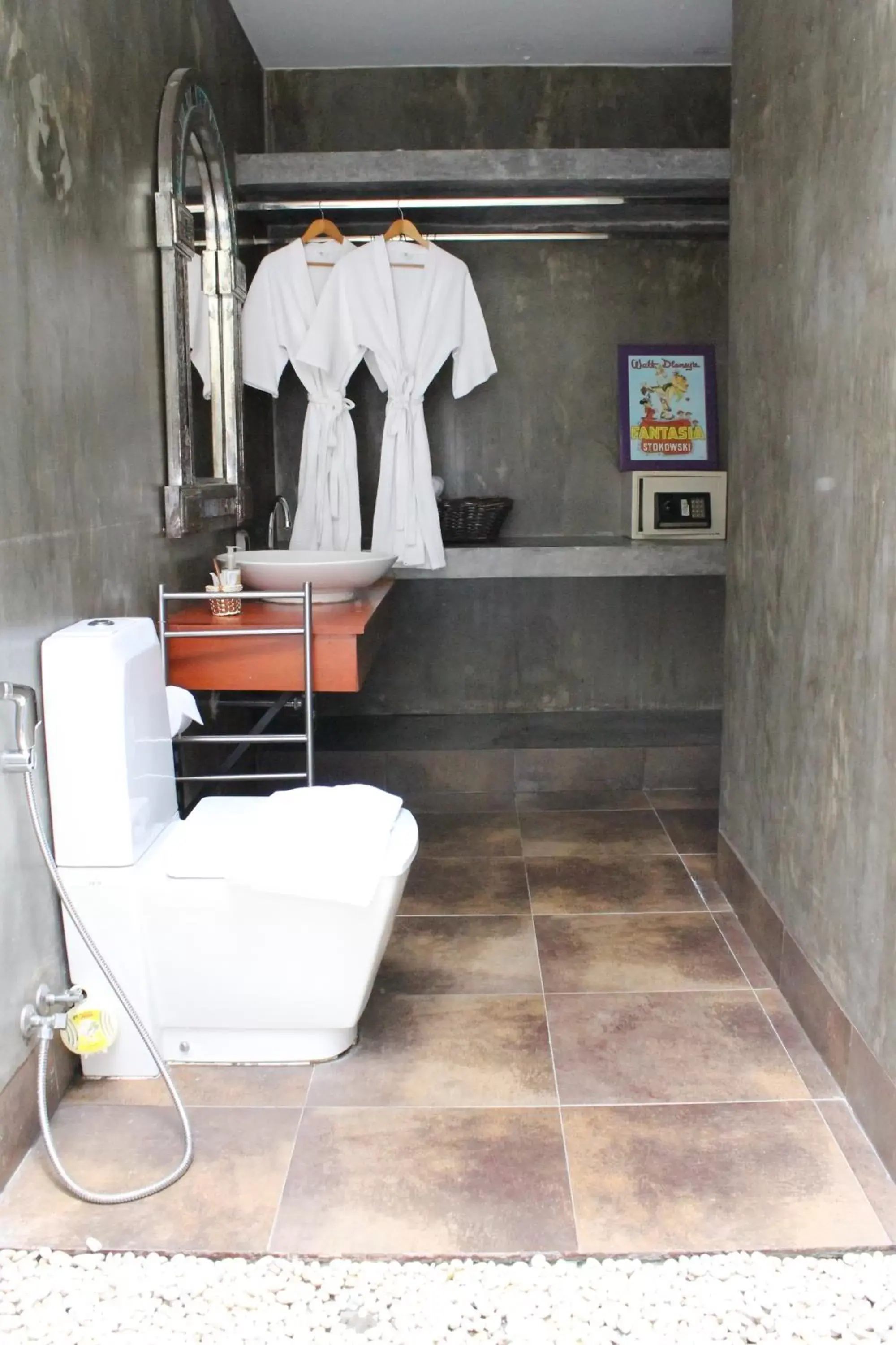 Standard Double Room with Balcony in Villa Thapae Standard Double Room with Balcony in Villa Thapae