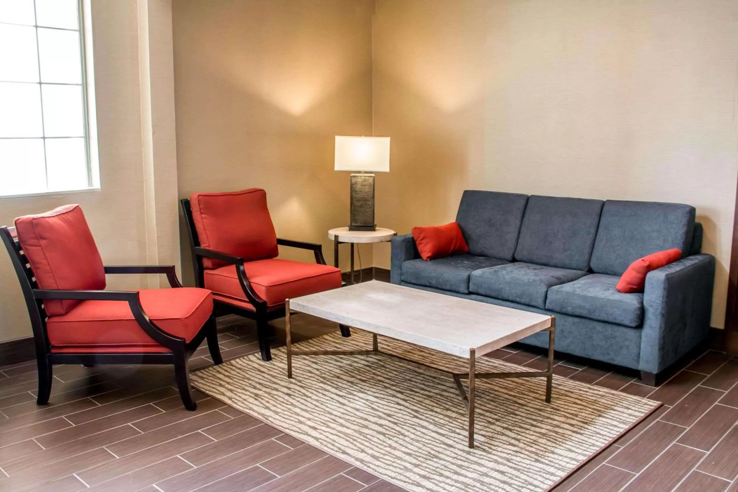 Lobby or reception in Comfort Suites New Braunfels - San Antonio Area