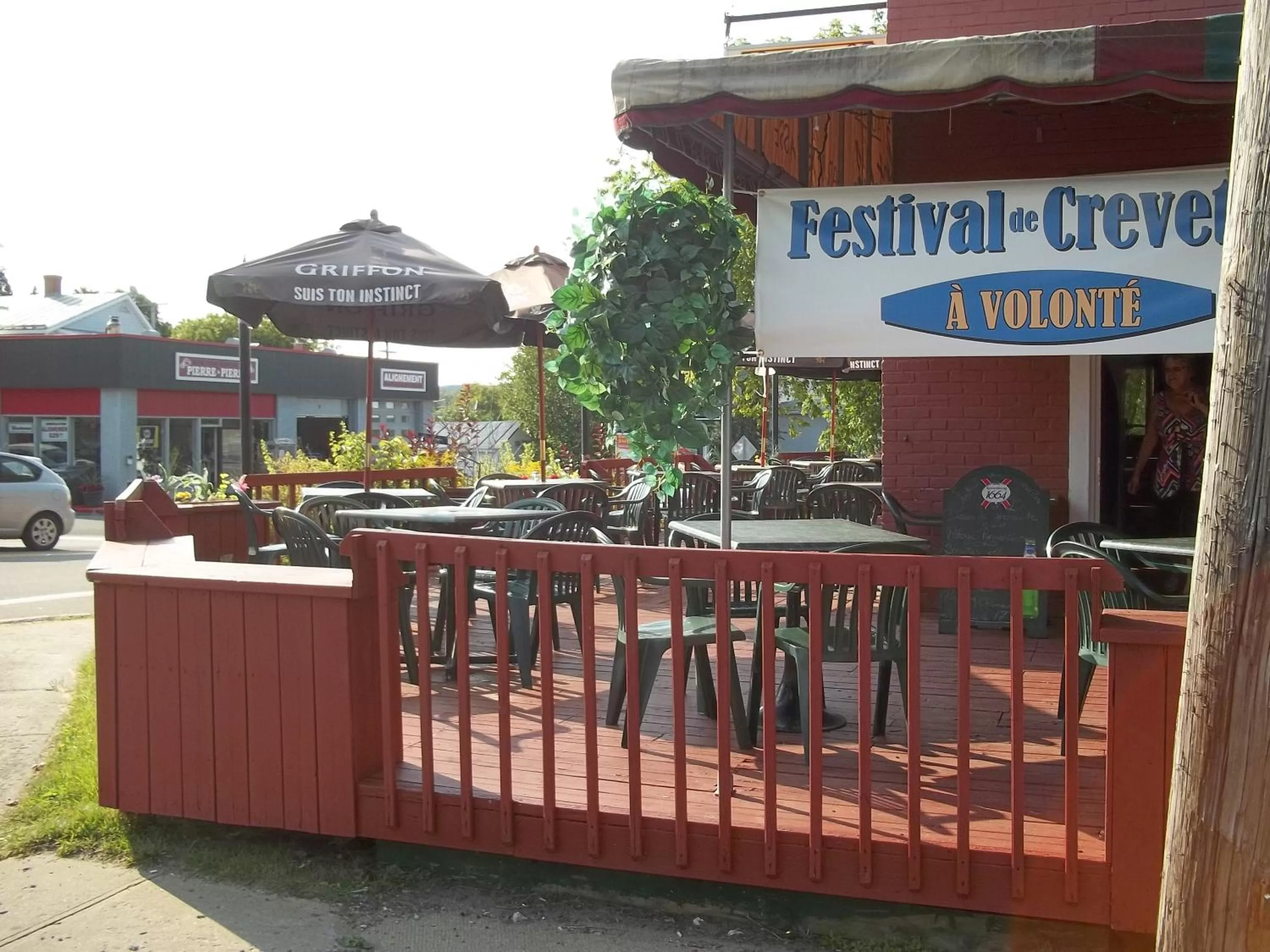 Property building in Auberge le St-Gab