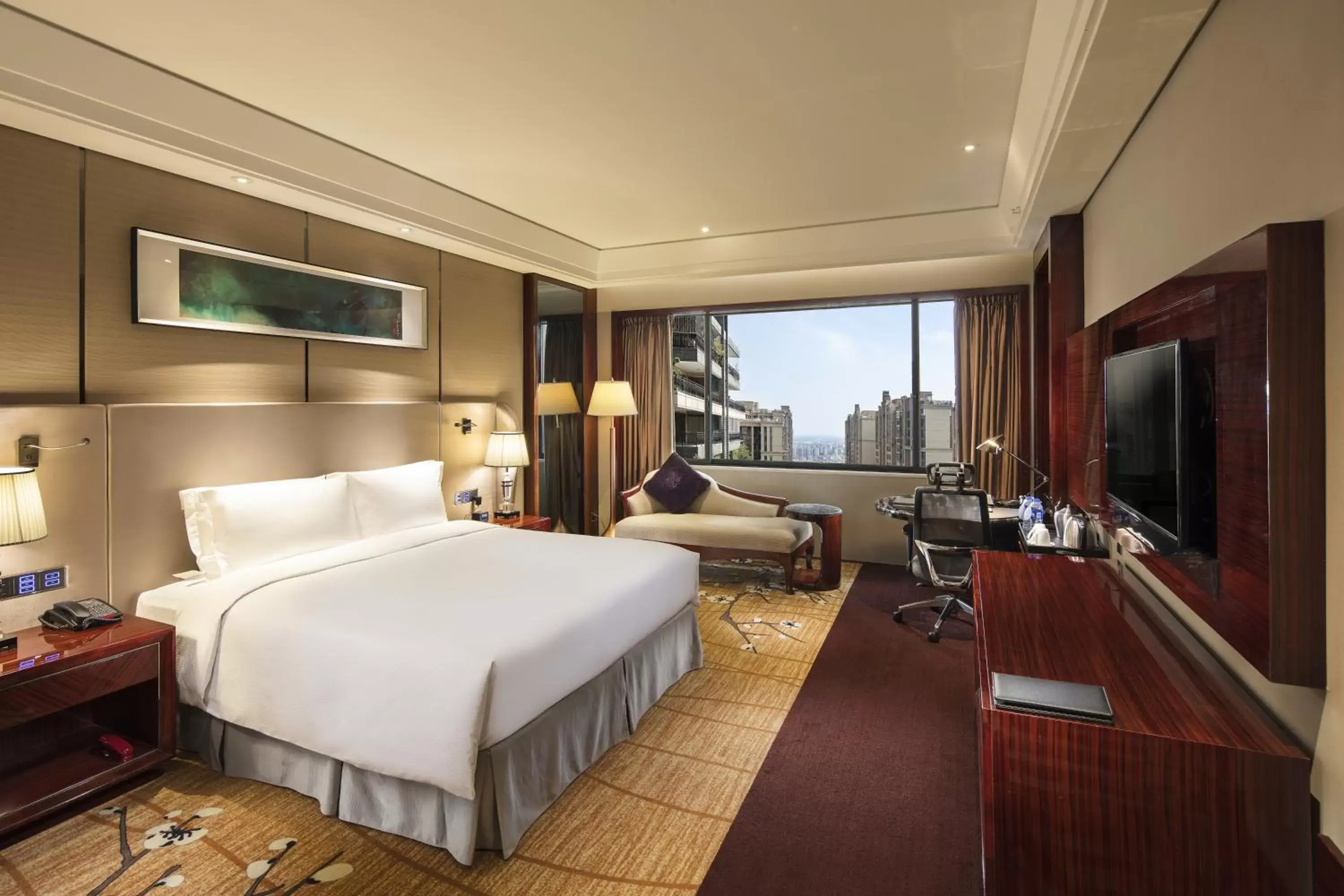 King Guest Room in Hilton Foshan - Free Shuttle Bus to Canton Fair King Guest Room in Hilton Foshan - Free Shuttle Bus to Canton Fair