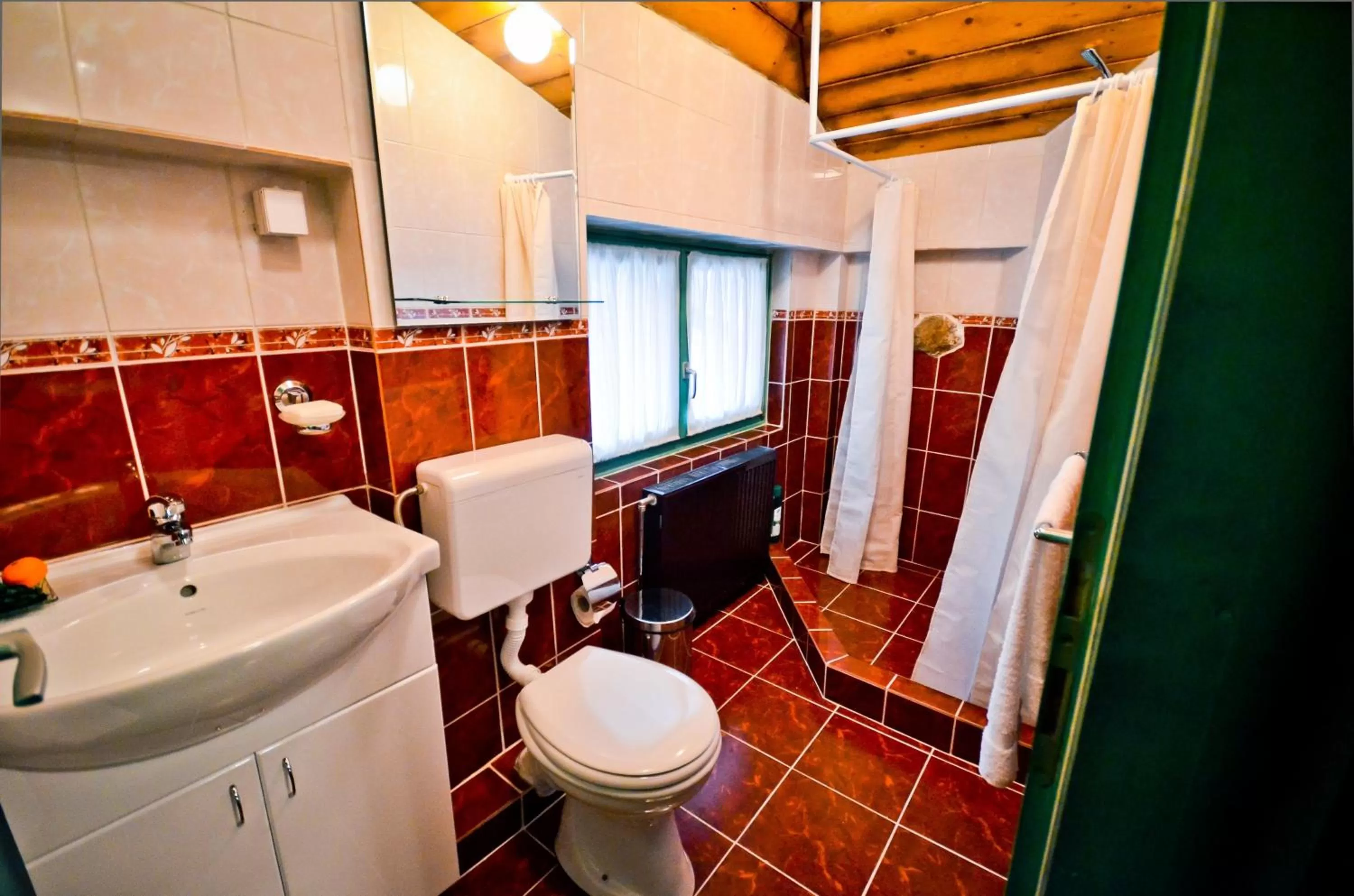 Shower in B&B Etno Village Sunčana Reka