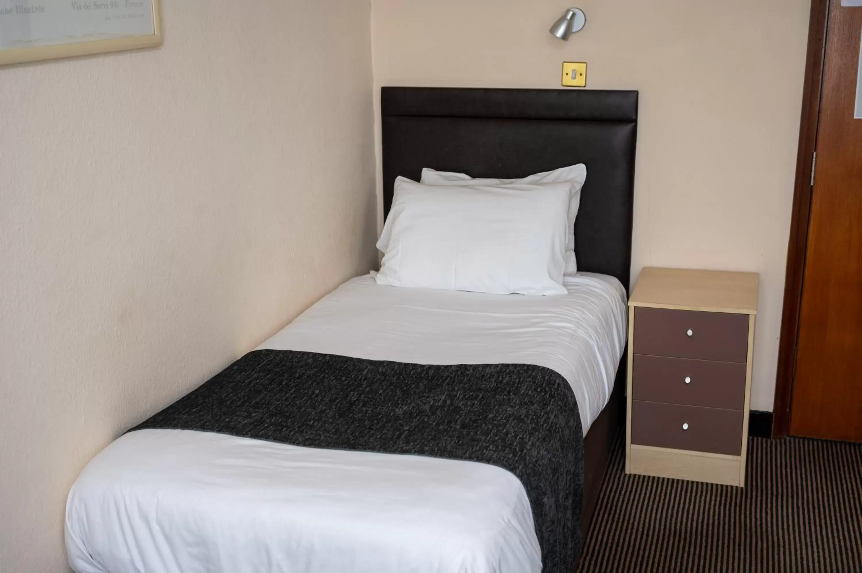 Standard Twin Room in Wellow Hotel Standard Twin Room in Wellow Hotel